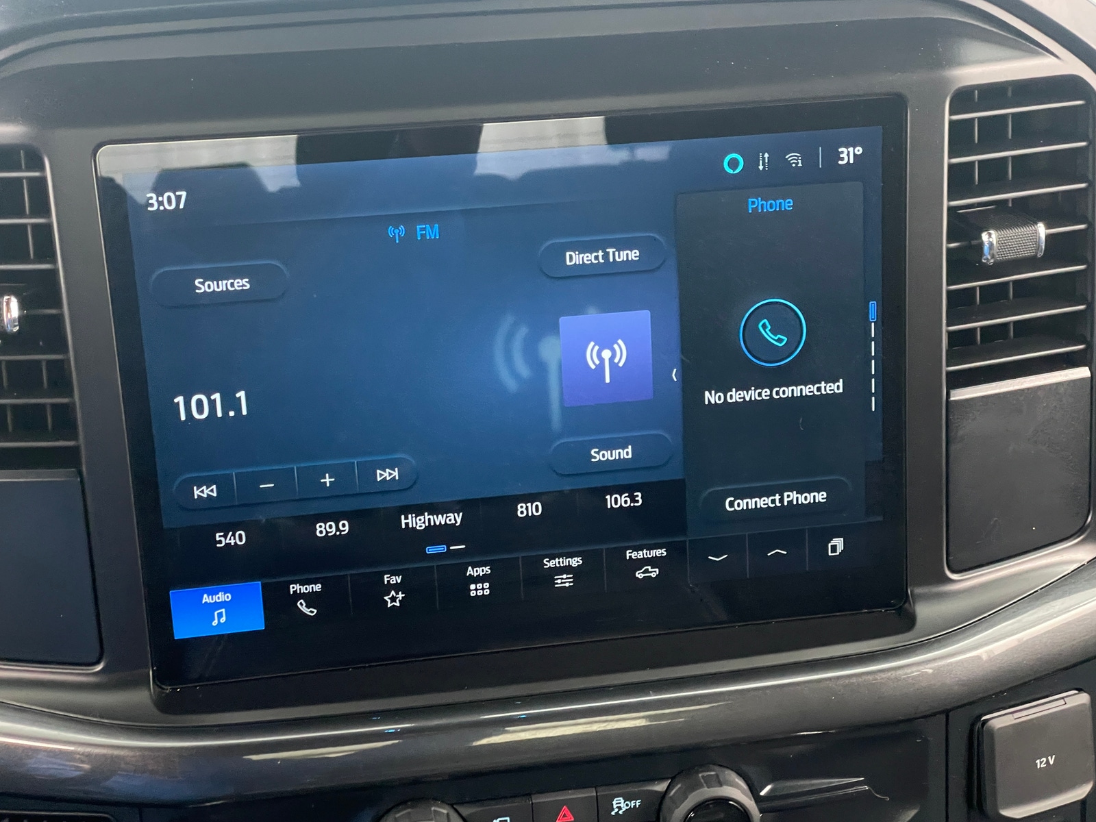 Thumbnail: 2025 Ford Econoline - 4