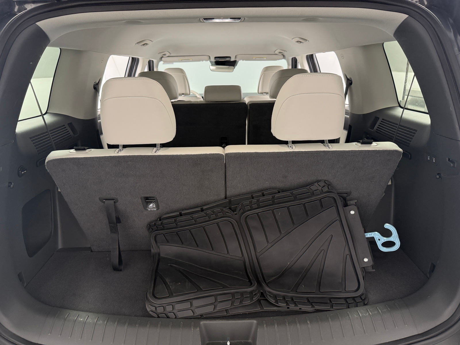 Thumbnail: 2025 Hyundai Santa Fe - 6