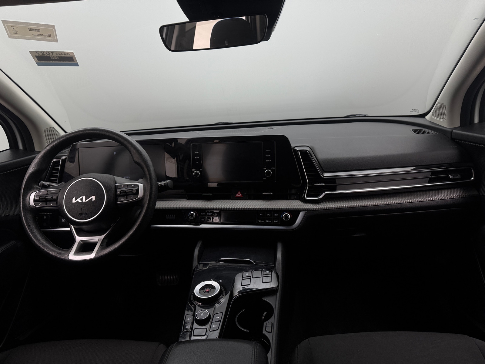 Thumbnail: 2023 Kia Sportage - 3