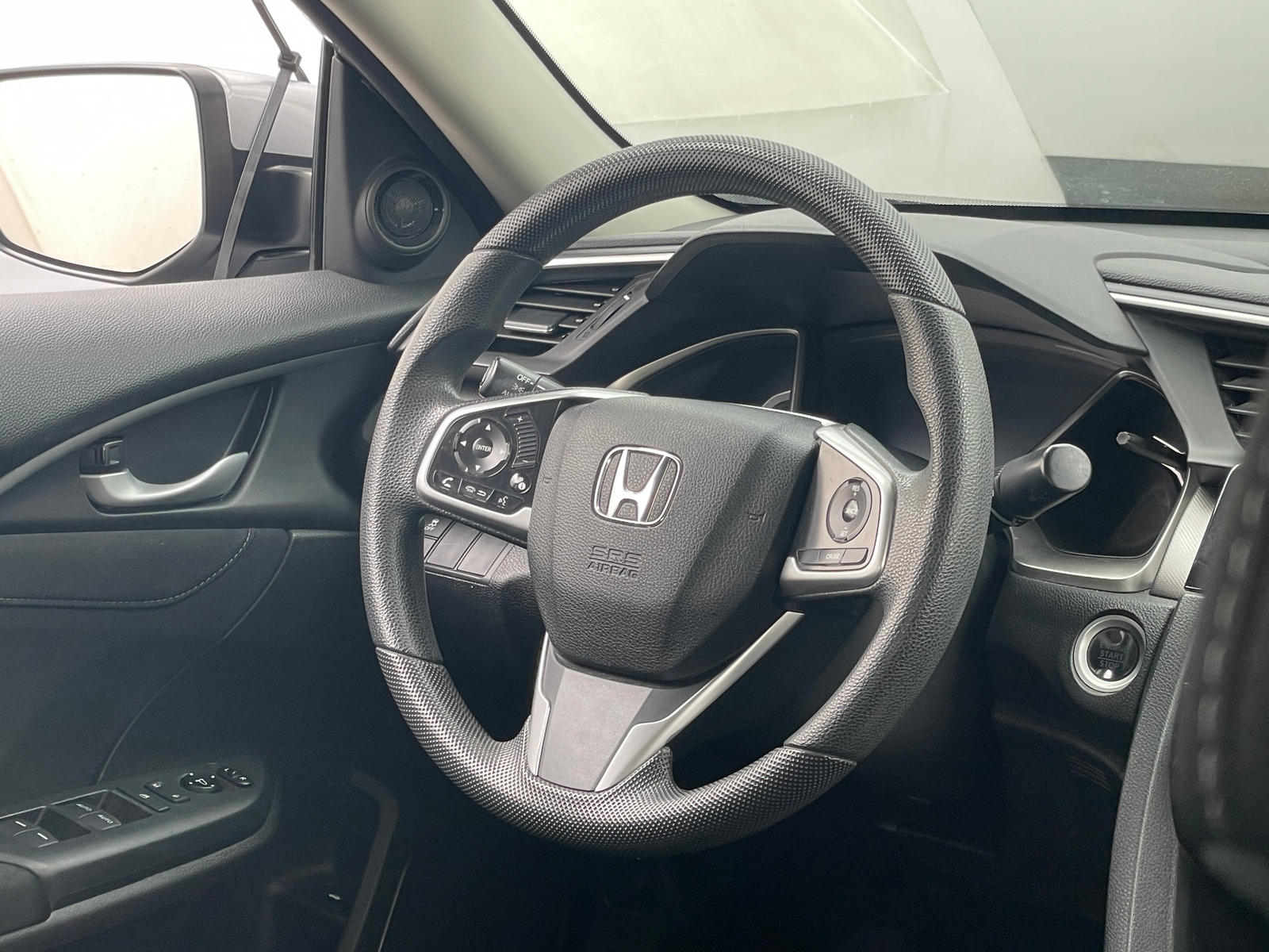 Thumbnail: 2017 Honda Civic - 5