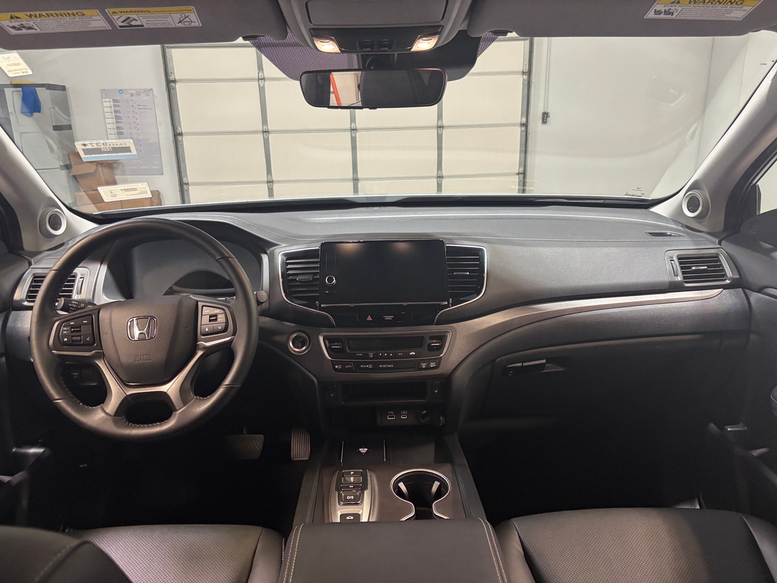 Thumbnail: 2025 Honda Ridgeline - 2