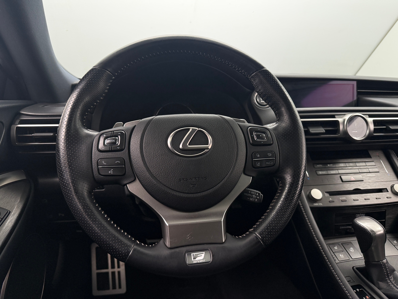 Thumbnail: 2022 Lexus RC - 3