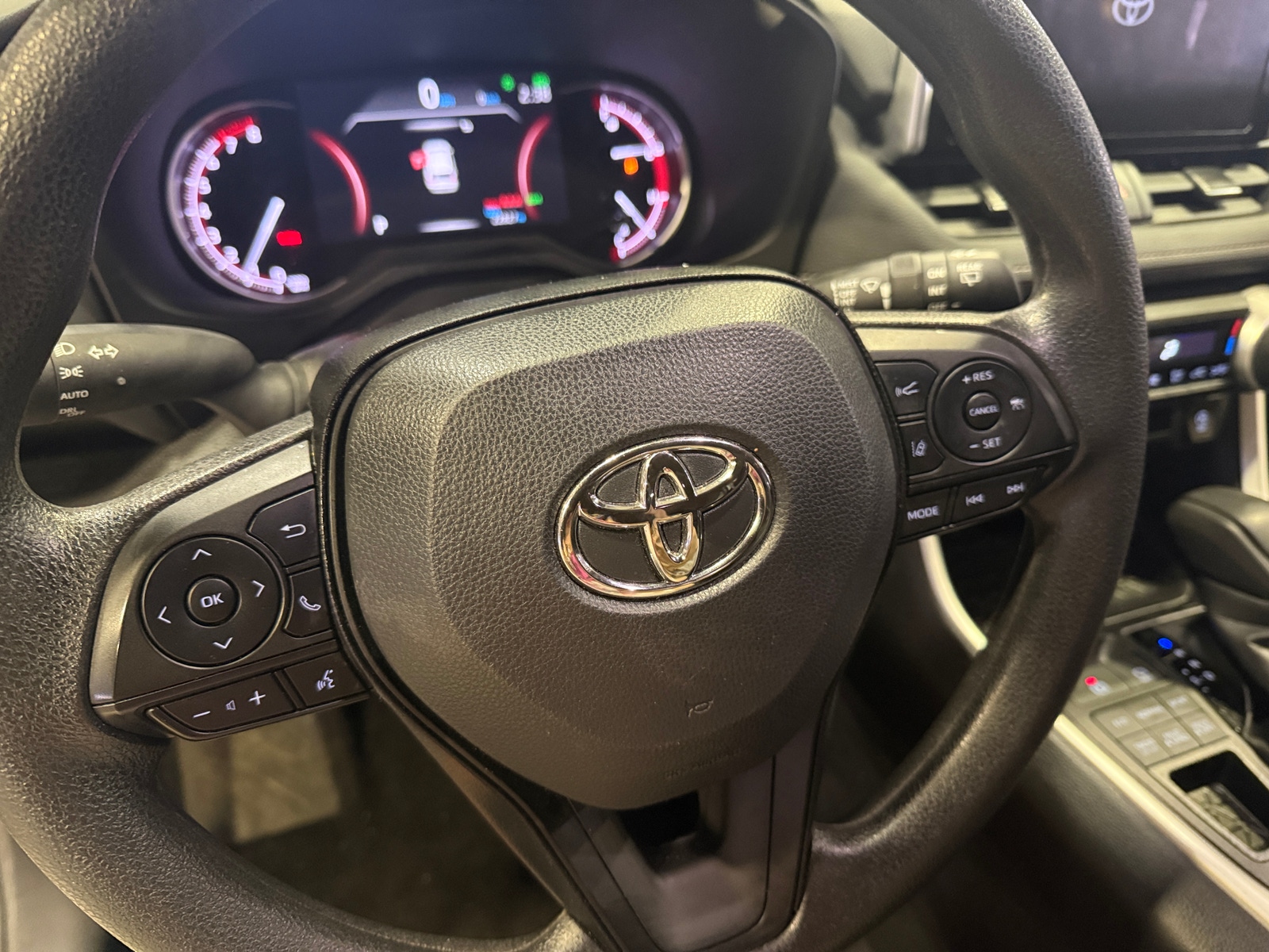 Thumbnail: 2025 Toyota RAV4 - 5