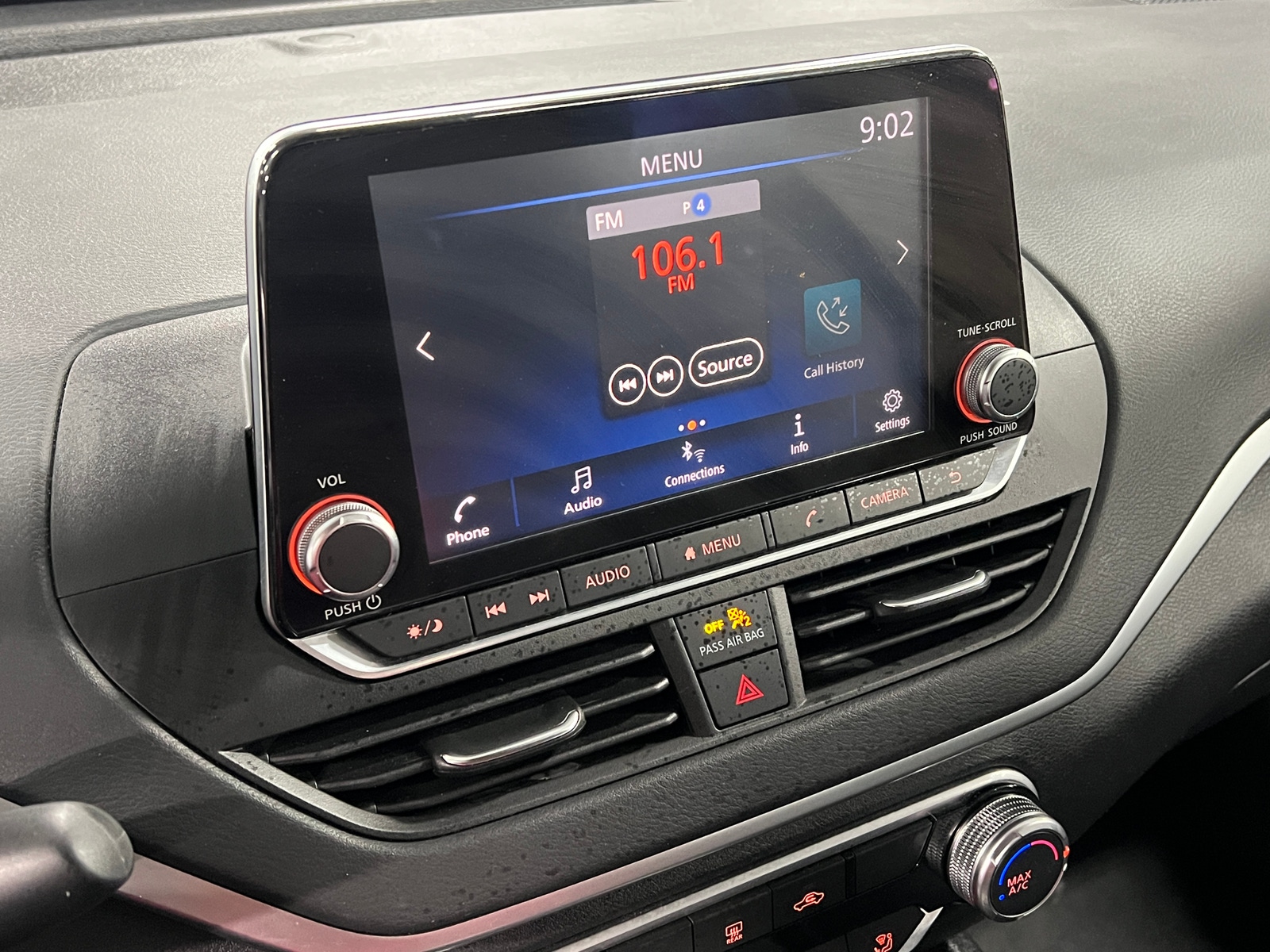 Thumbnail: 2022 Nissan Altima - 4