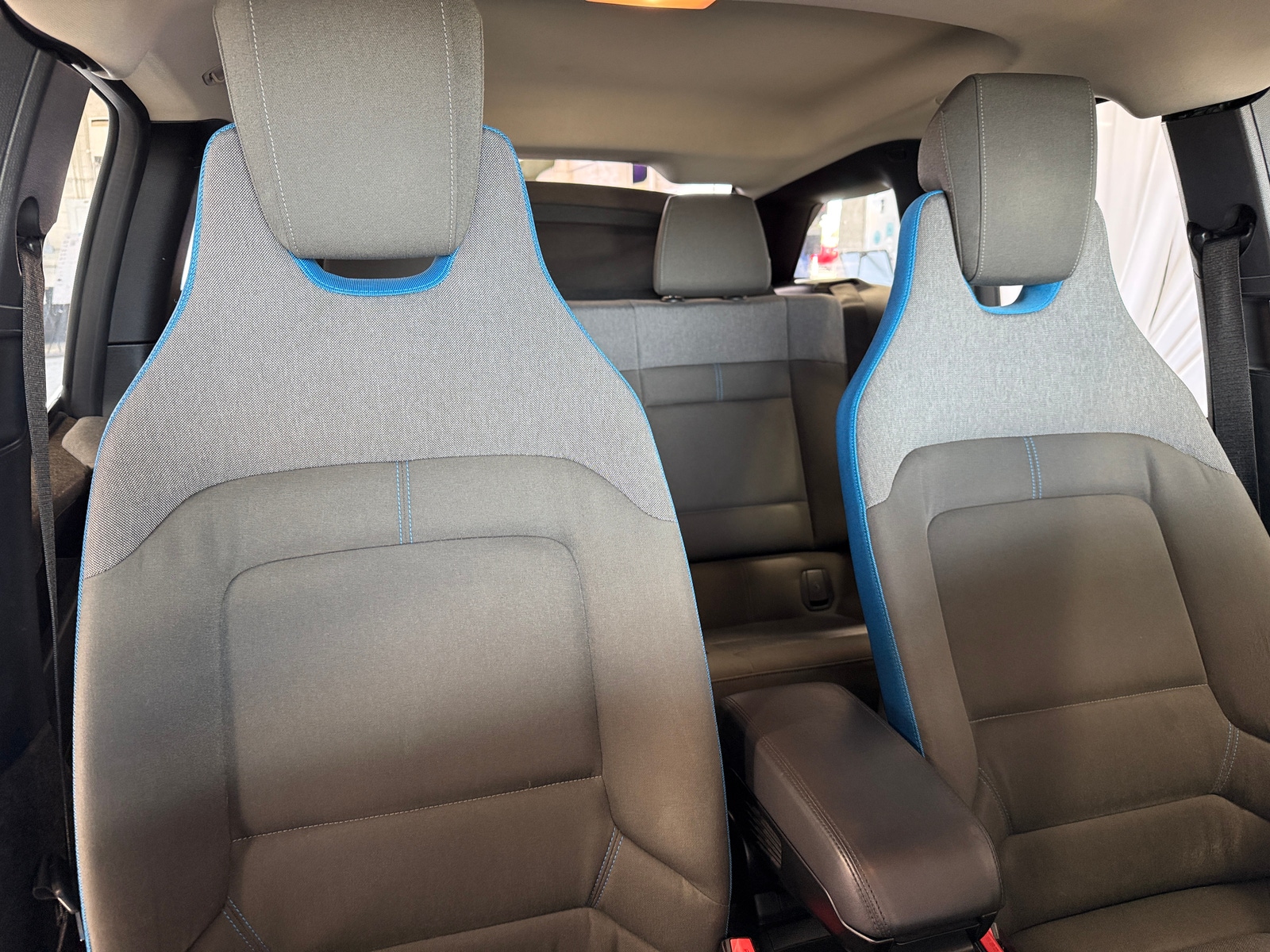 Thumbnail: 2017 BMW i3 - 2