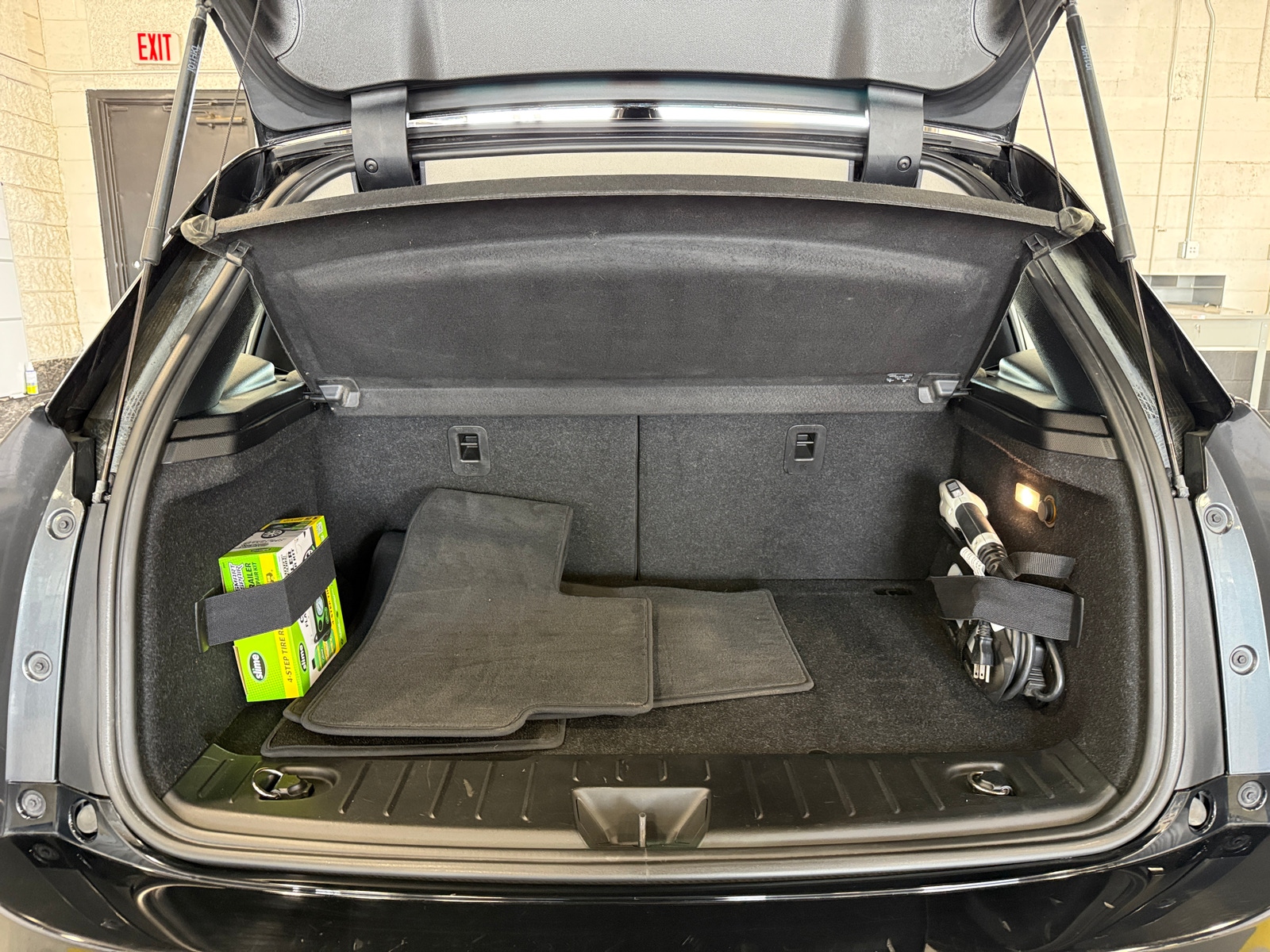 Thumbnail: 2017 BMW i3 - 7