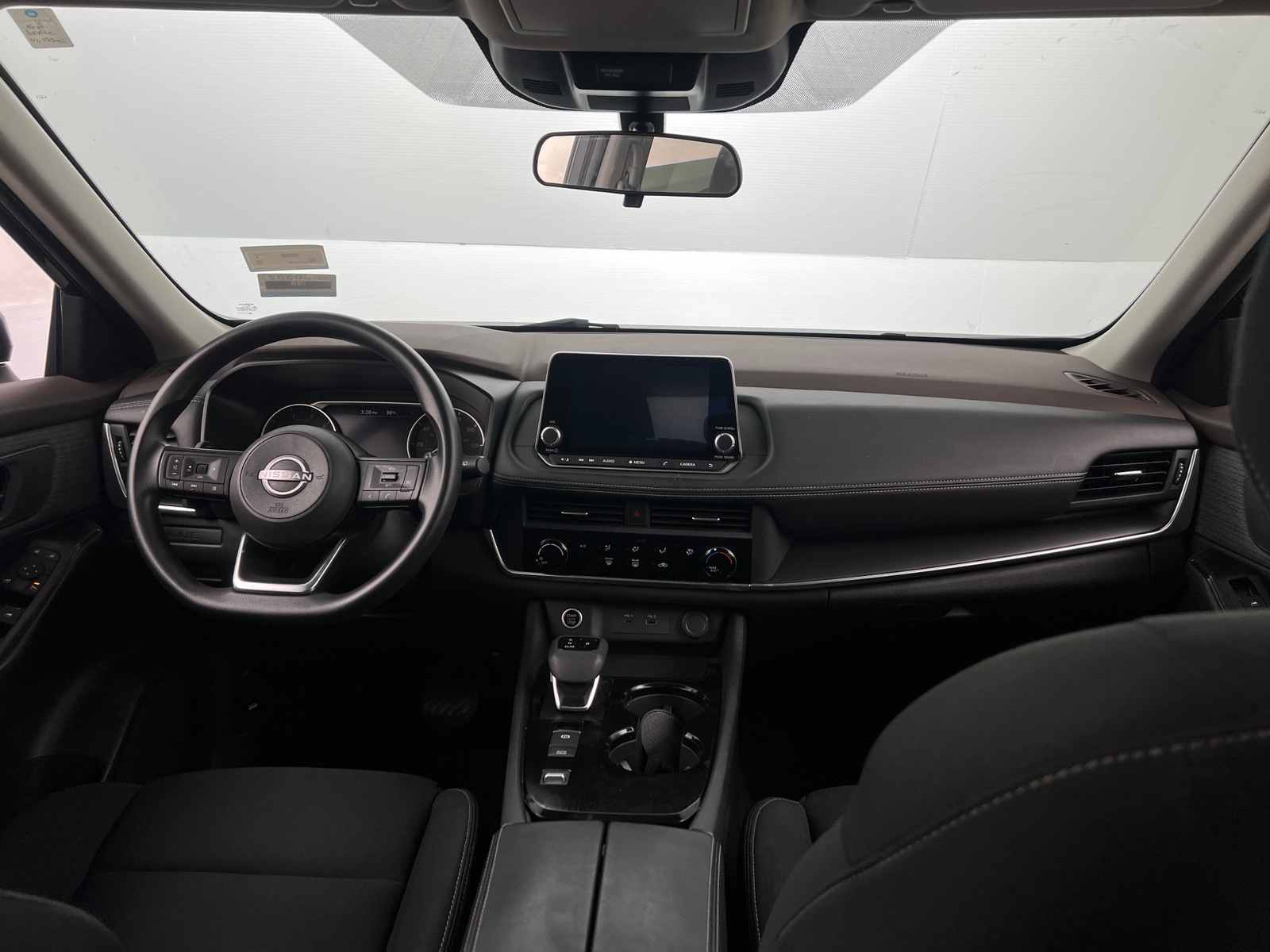 Thumbnail: 2023 Nissan Rogue - 3