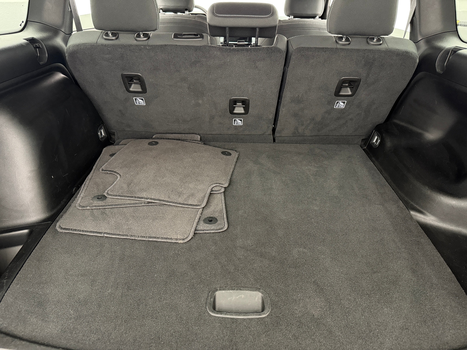 Thumbnail: 2024 Jeep Grand Cherokee - 7