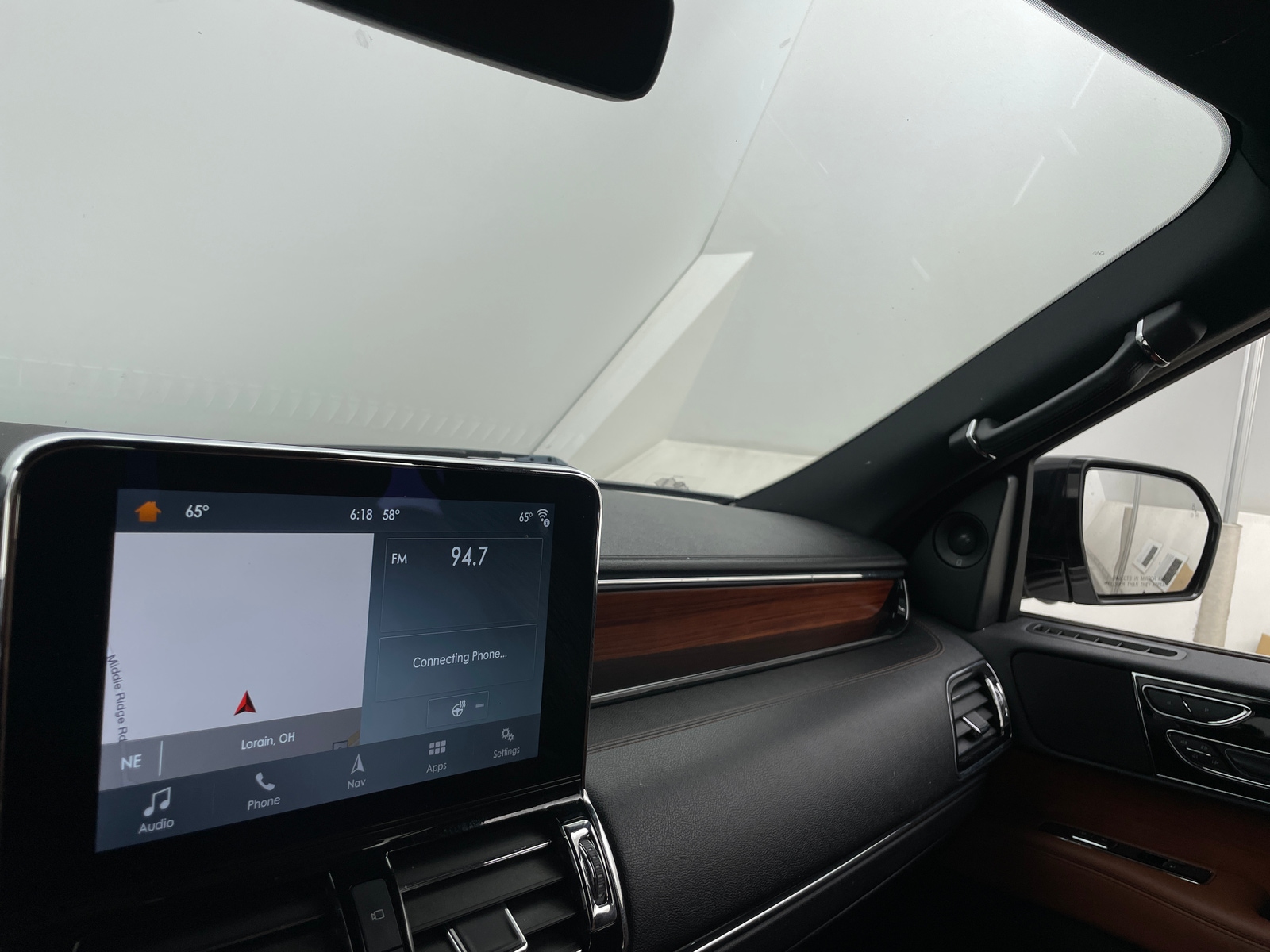 Thumbnail: 2019 Lincoln Navigator - 3