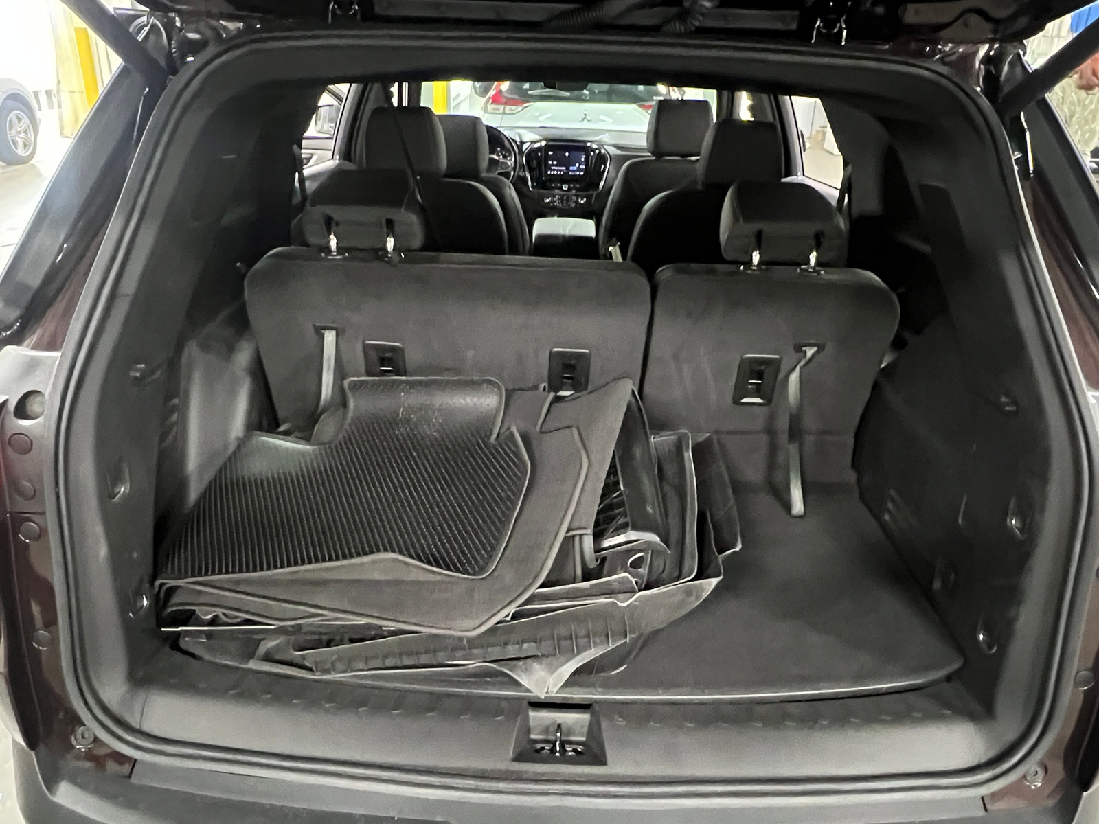 Thumbnail: 2023 Chevrolet Traverse - 6