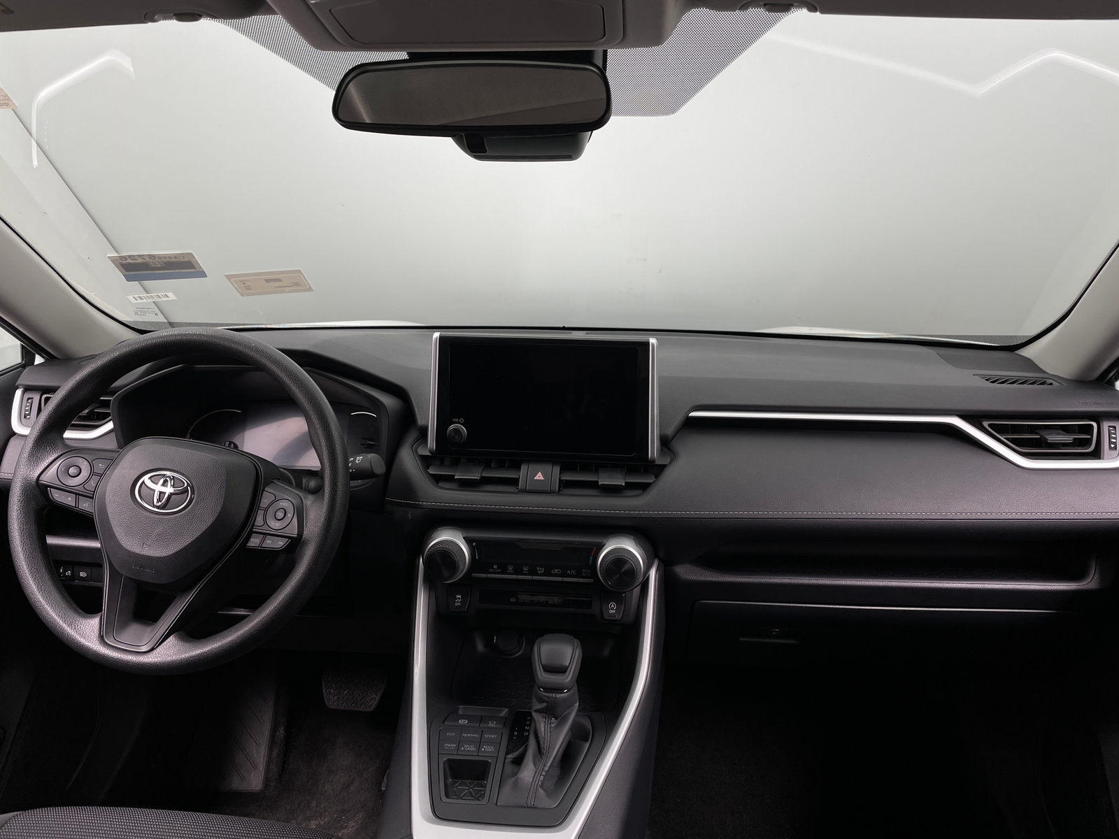 Thumbnail: 2025 Toyota RAV4 - 3