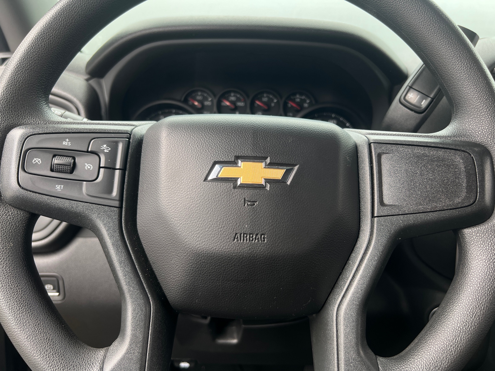 Thumbnail: 2024 Chevrolet Silverado 1500 - 5