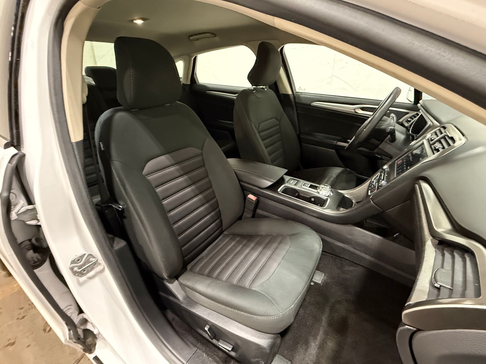 Thumbnail: 2017 Ford Fusion - 2