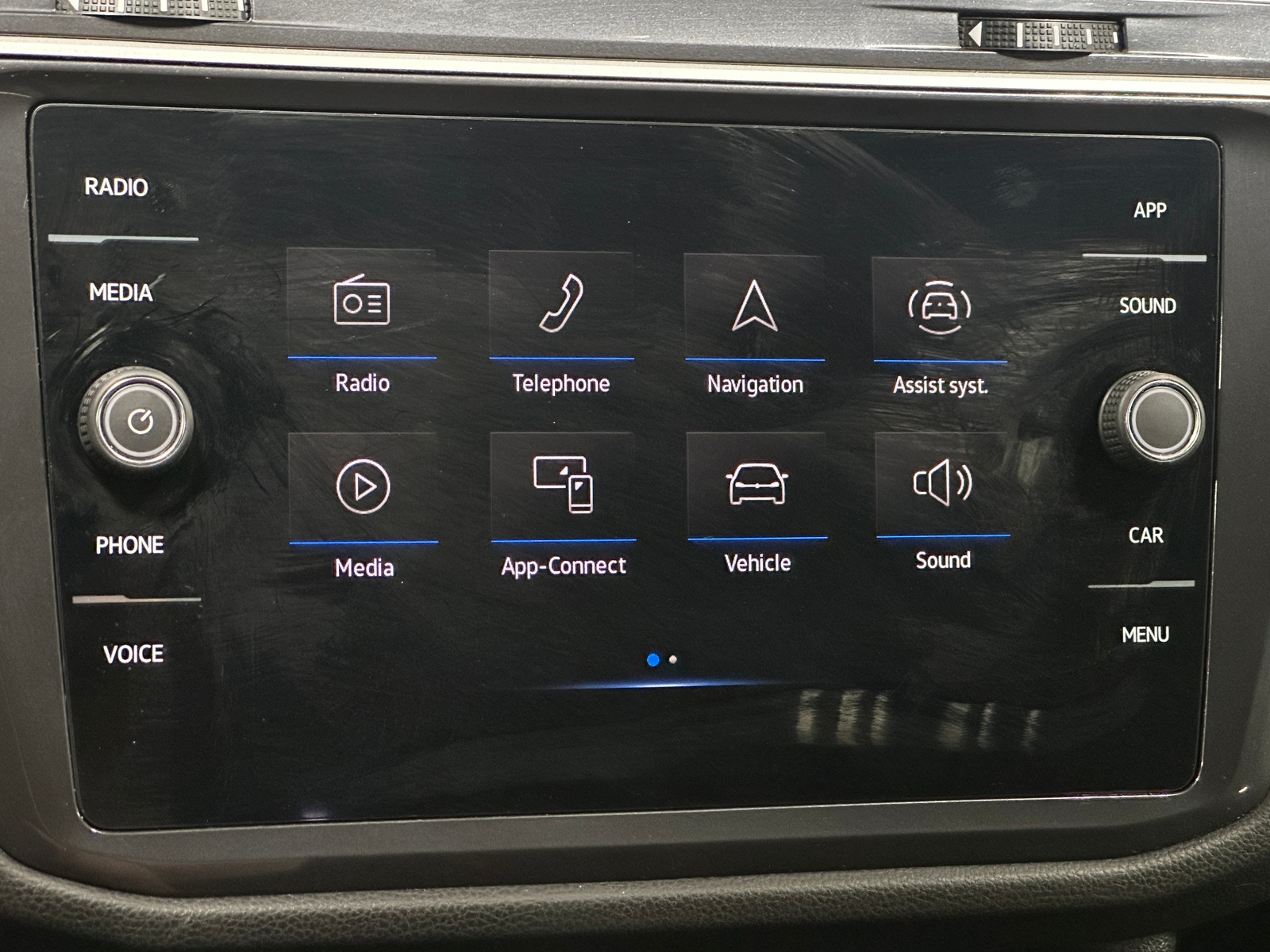 Thumbnail: 2024 Volkswagen Tiguan - 4