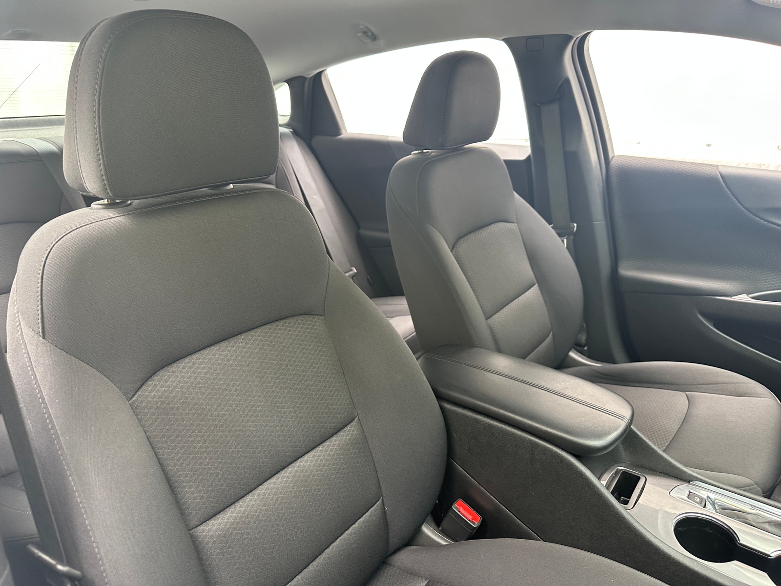 Thumbnail: 2022 Chevrolet Malibu - 2