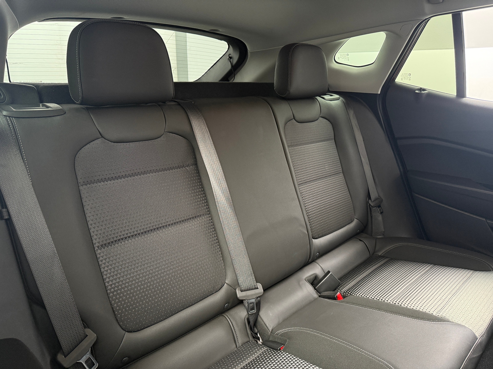 Thumbnail: 2025 Chevrolet Trax - 6