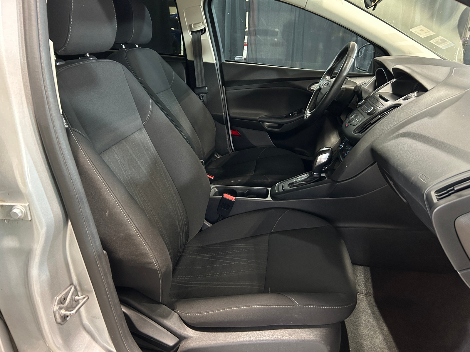 Thumbnail: 2016 Ford Focus - 2