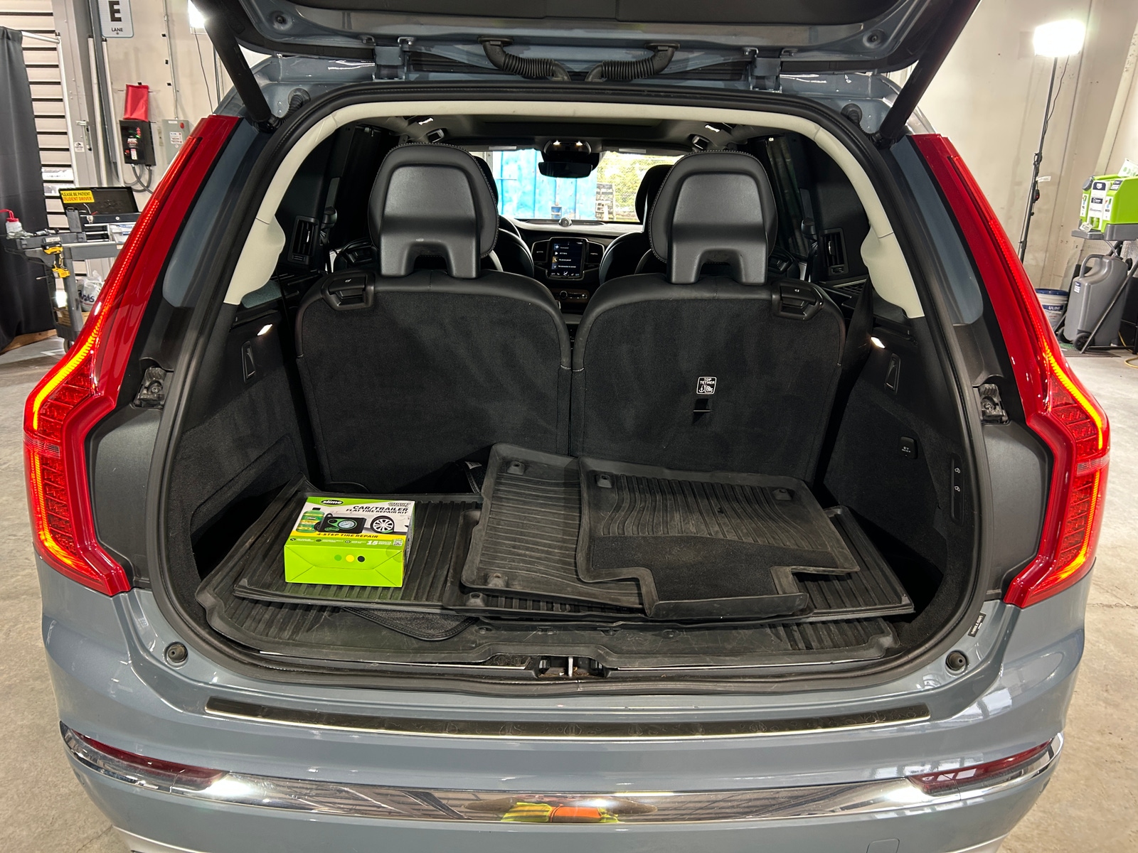 Thumbnail: 2020 Volvo XC90 - 6