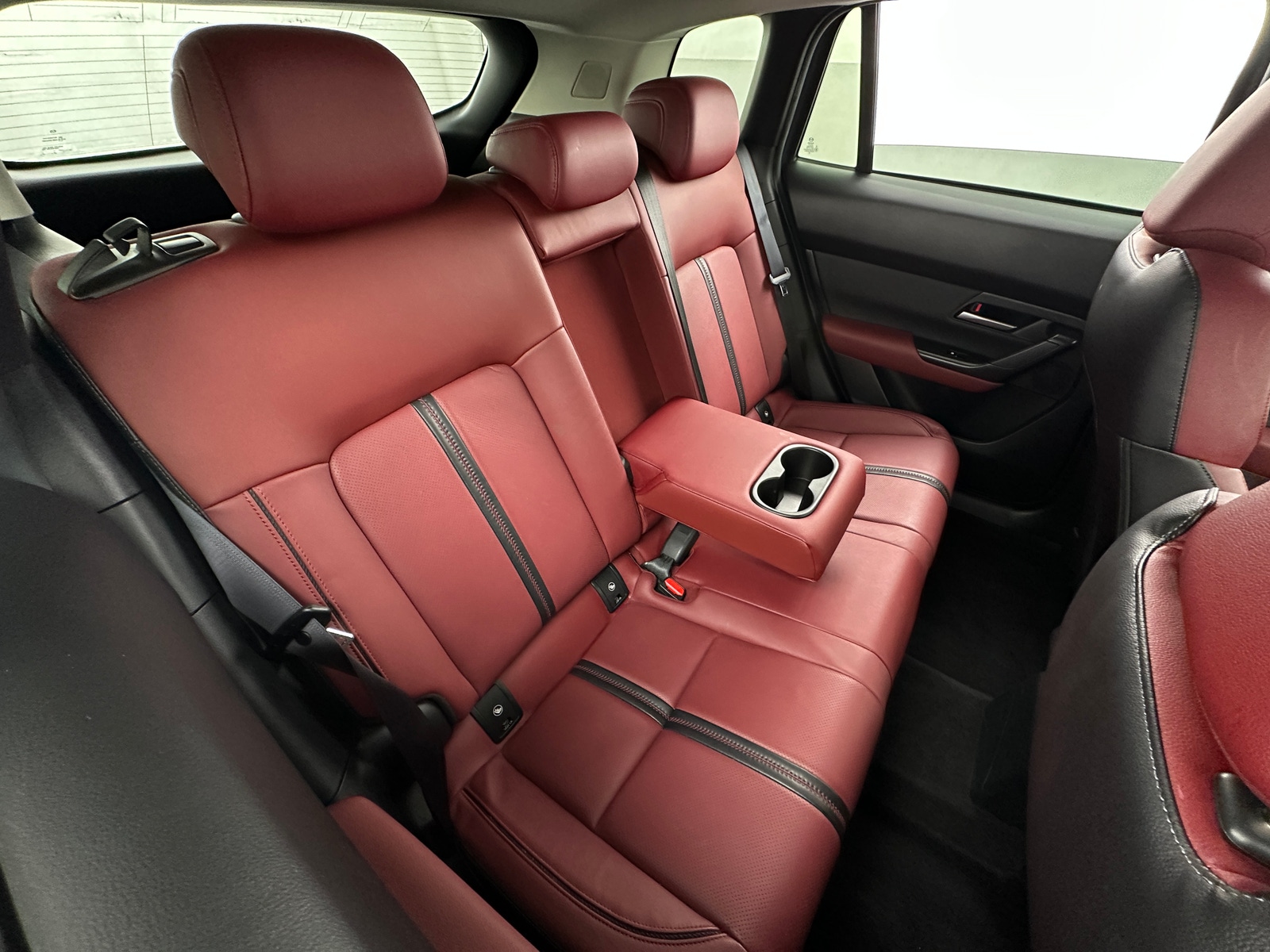 Thumbnail: 2025 Mazda CX-50 - 5