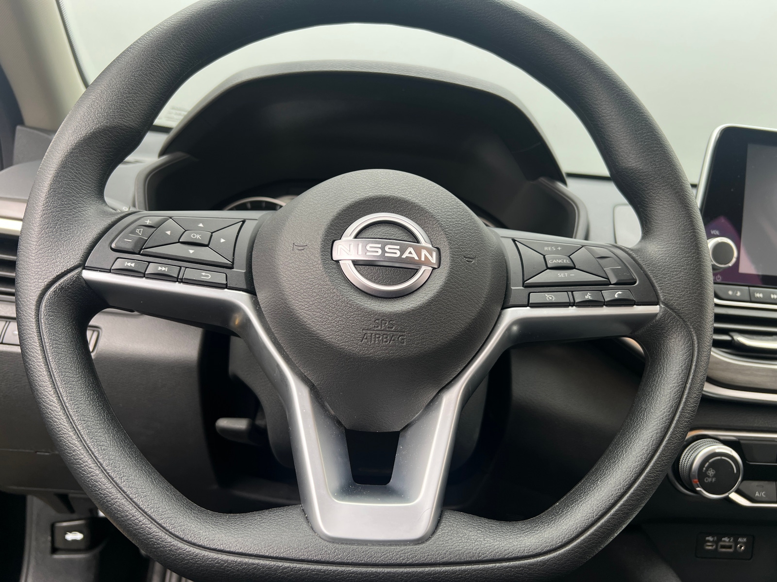 Thumbnail: 2025 Nissan Altima - 5