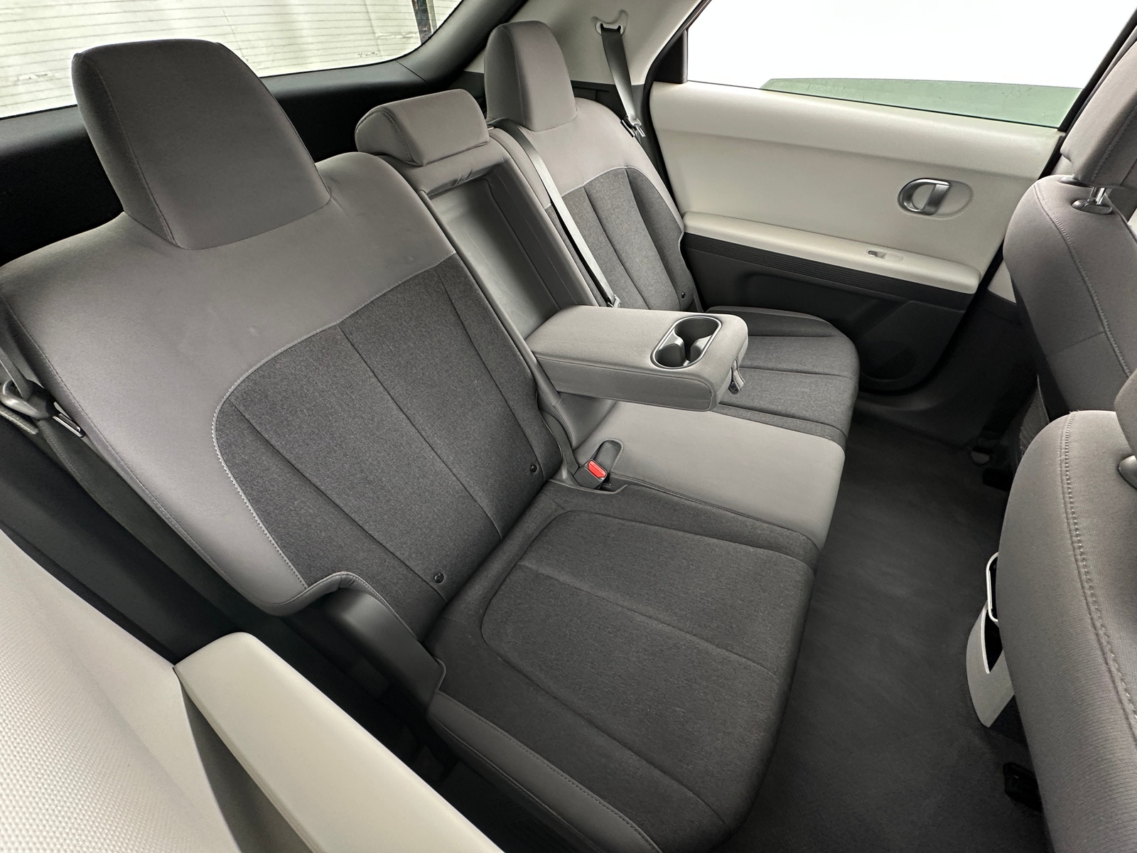 Thumbnail: 2023 Hyundai Ioniq 5 - 6