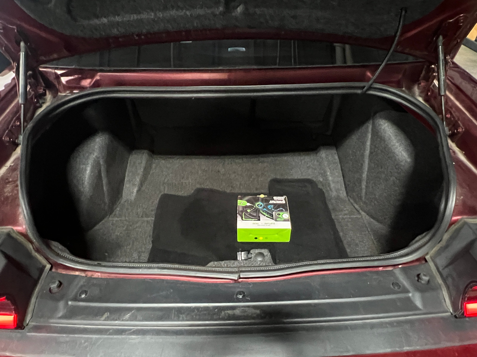 Thumbnail: 2020 Dodge Challenger - 5