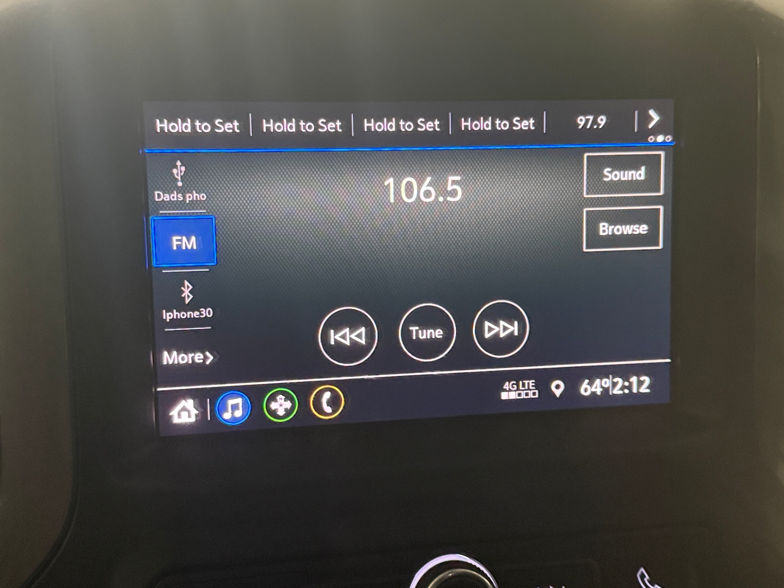 Thumbnail: 2020 Chevrolet Silverado 1500 - 4