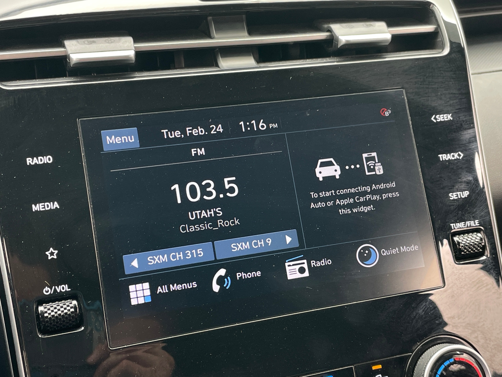 Thumbnail: 2022 Hyundai Santa Cruz - 4