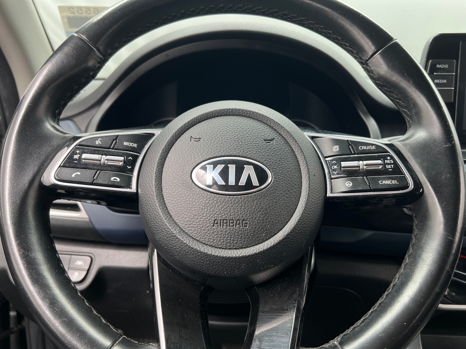Thumbnail: 2021 Kia Seltos - 4