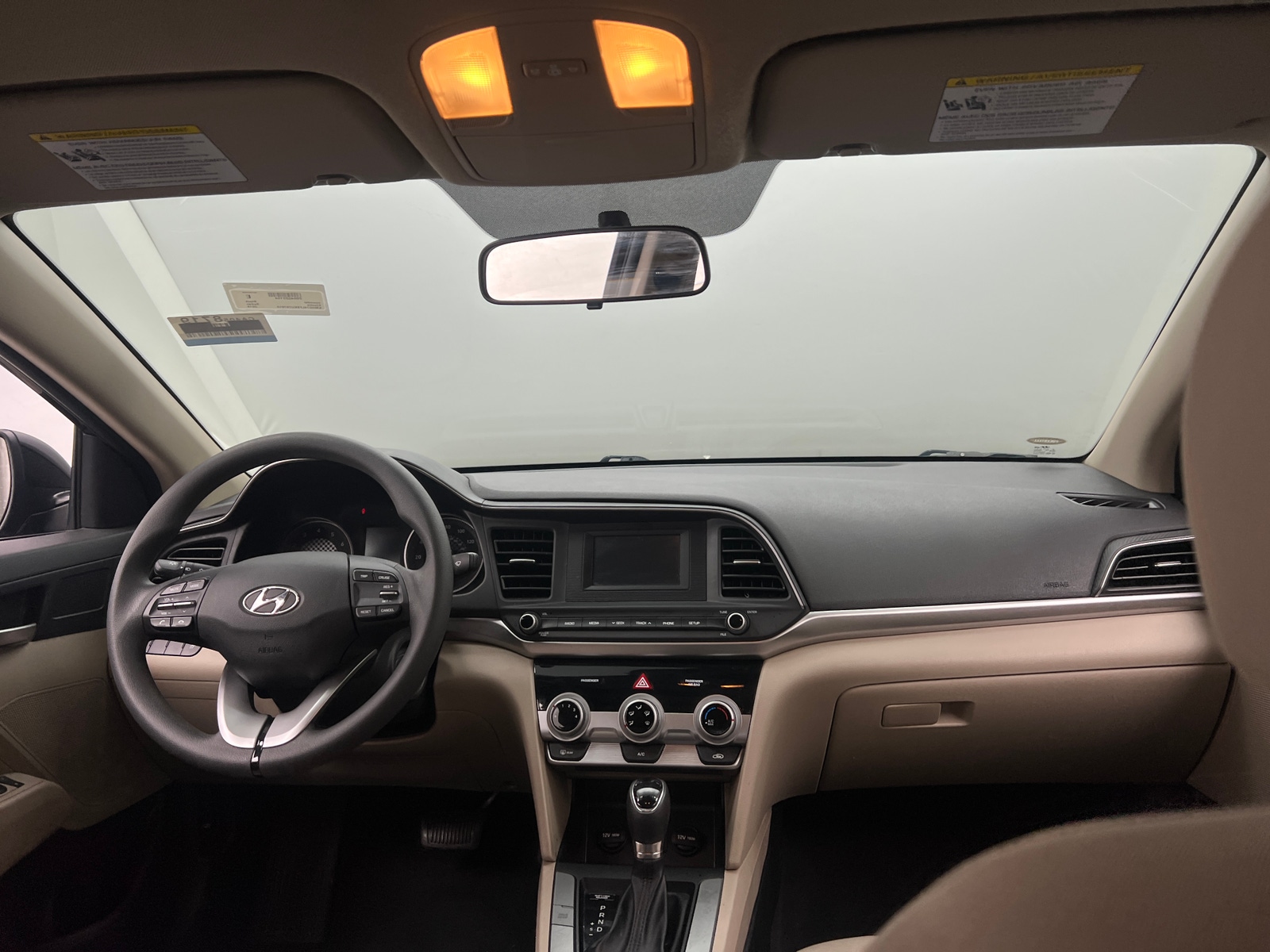 Thumbnail: 2019 Hyundai Elantra - 3