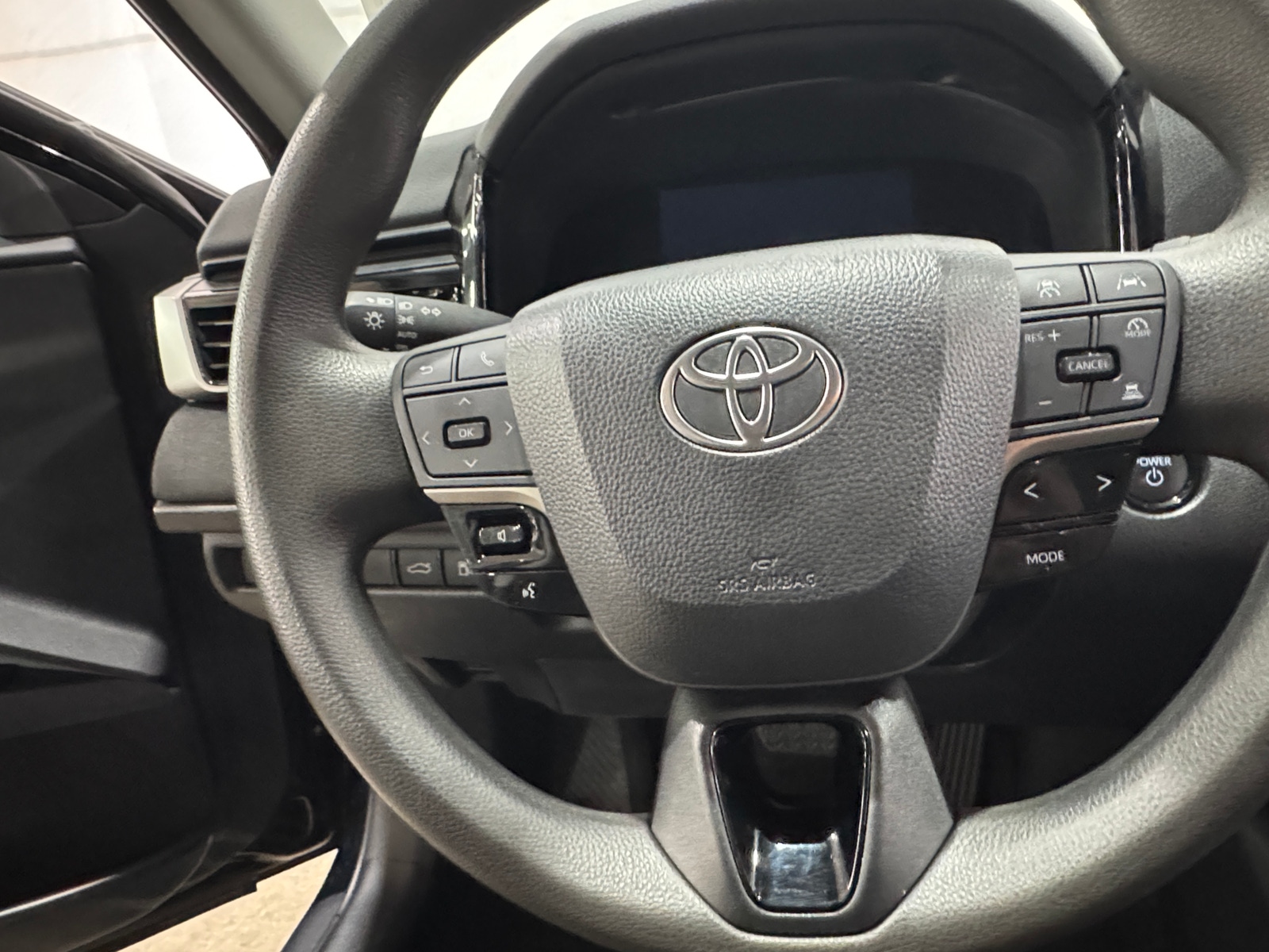 Thumbnail: 2025 Toyota Camry - 5