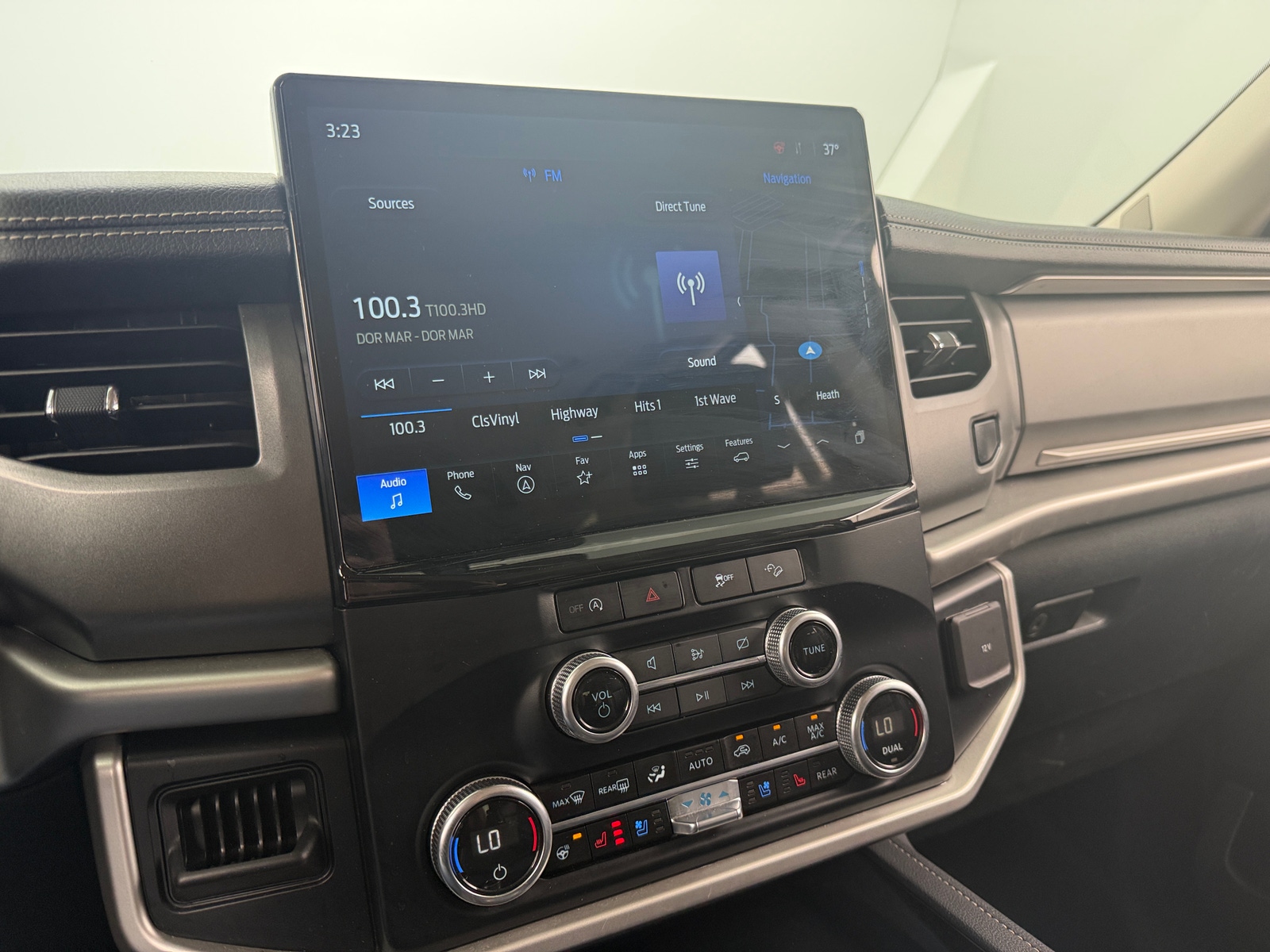 Thumbnail: 2024 Ford Expedition MAX - 4