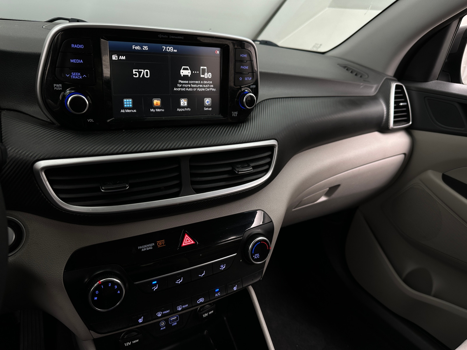 Thumbnail: 2020 Hyundai Tucson - 4