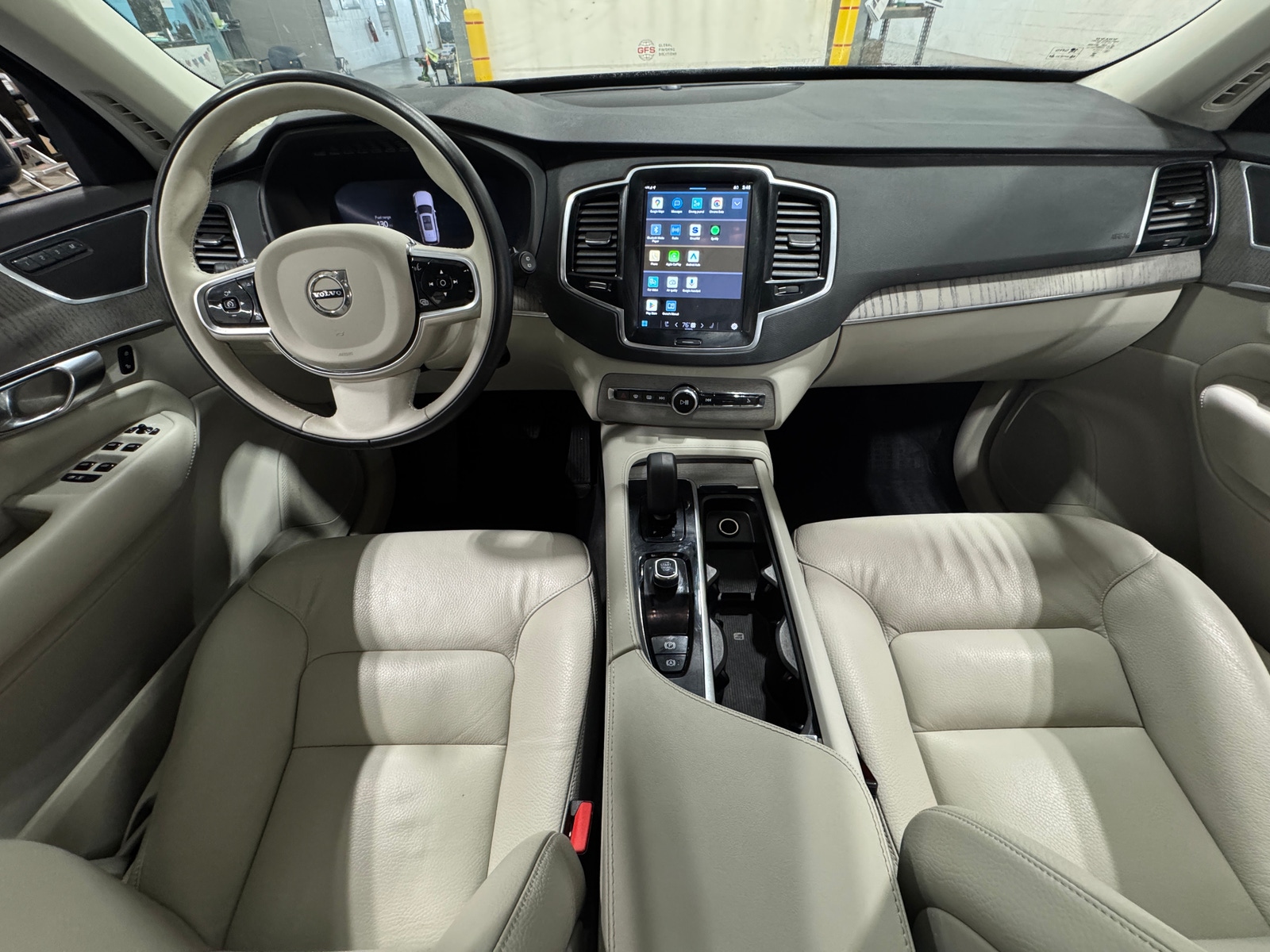 Thumbnail: 2025 Volvo XC90 - 2