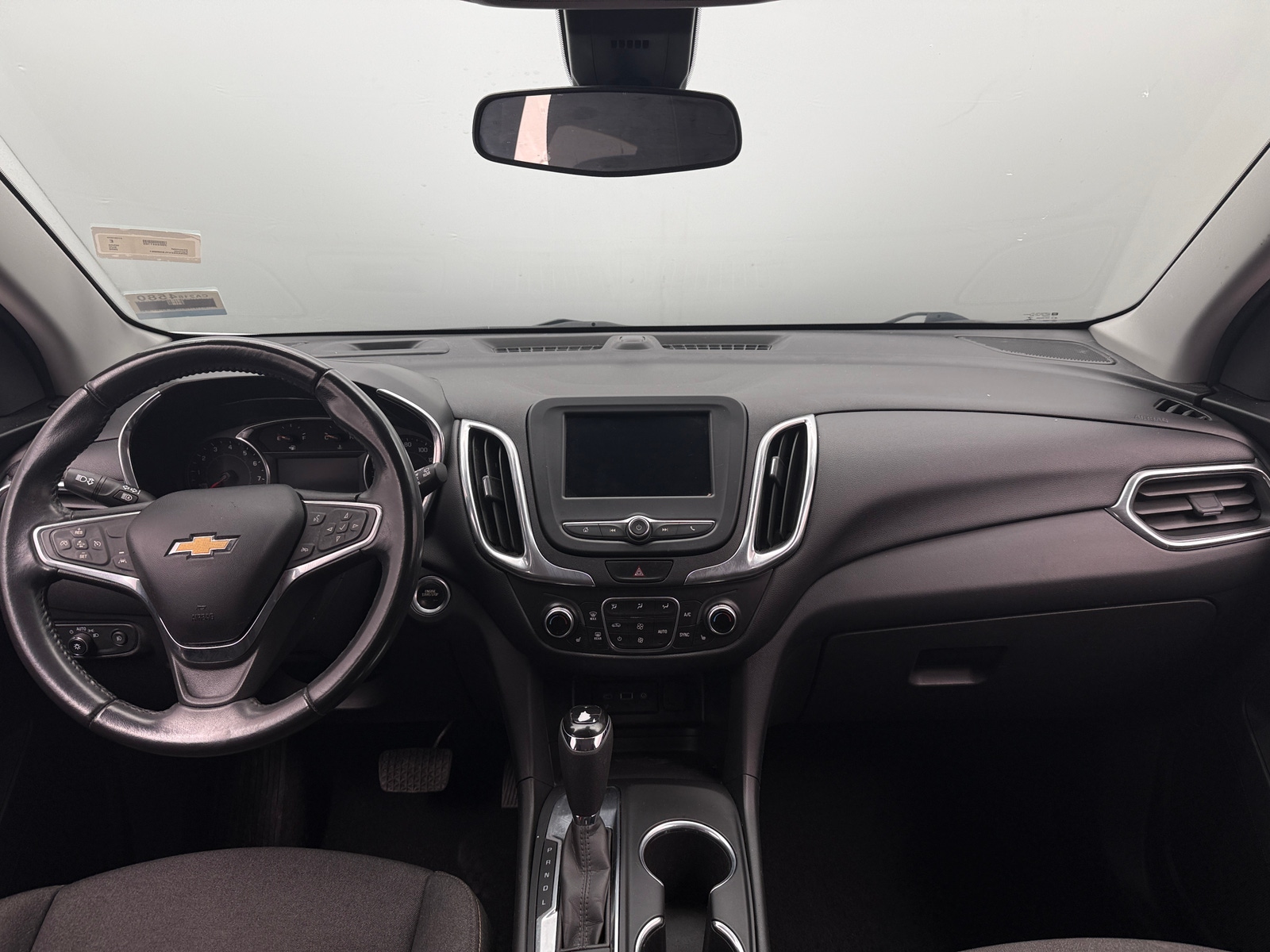 Thumbnail: 2020 Chevrolet Equinox - 3