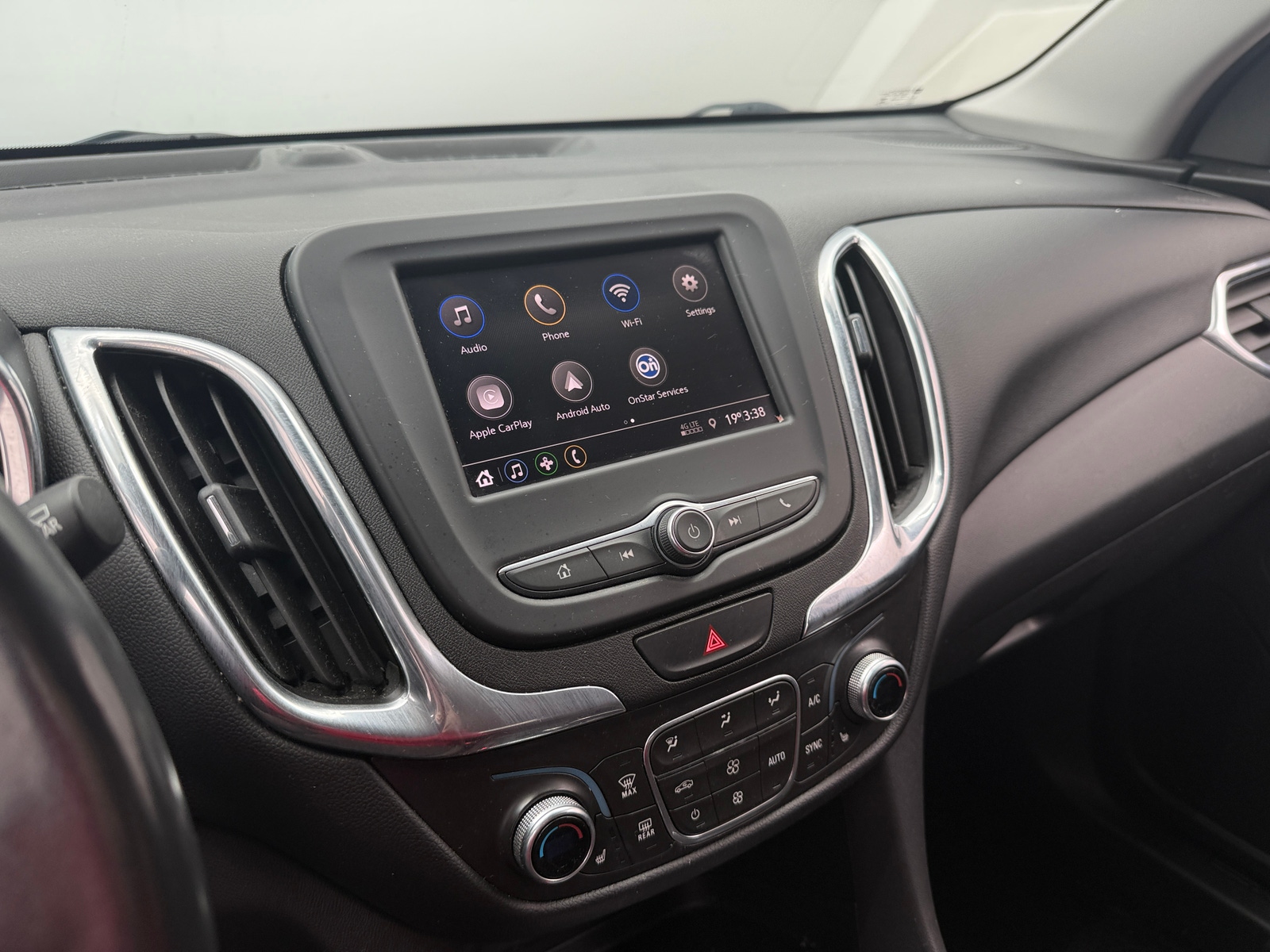 Thumbnail: 2020 Chevrolet Equinox - 4