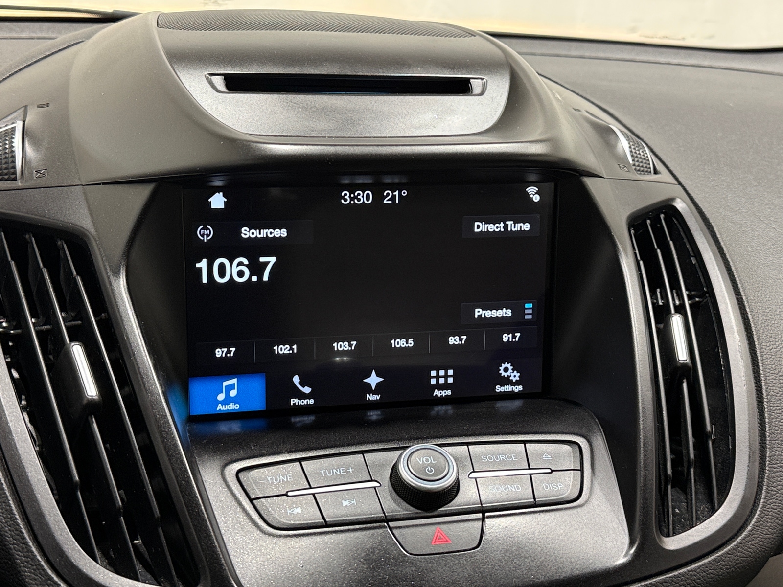 Thumbnail: 2018 Ford Escape - 4