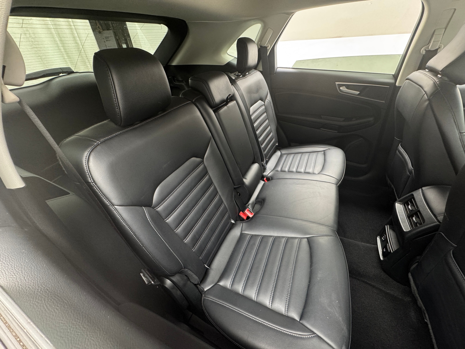 Thumbnail: 2022 Ford Edge - 5