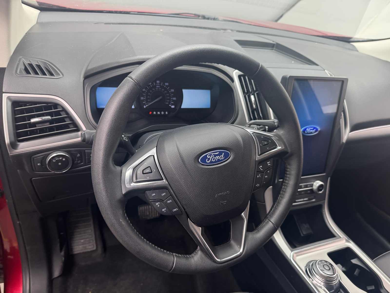 Thumbnail: 2022 Ford Edge - 4