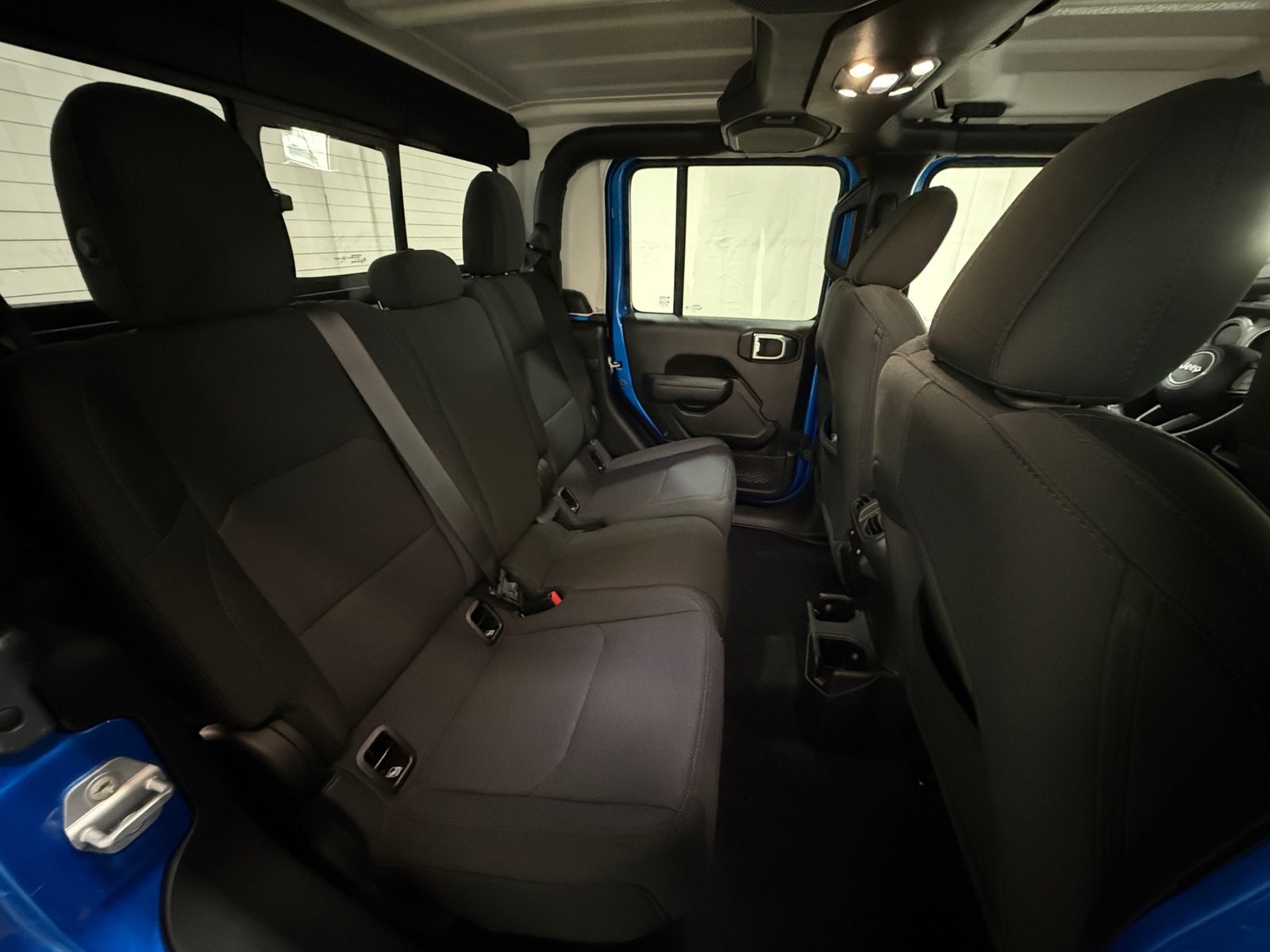 Thumbnail: 2022 Jeep Gladiator - 6