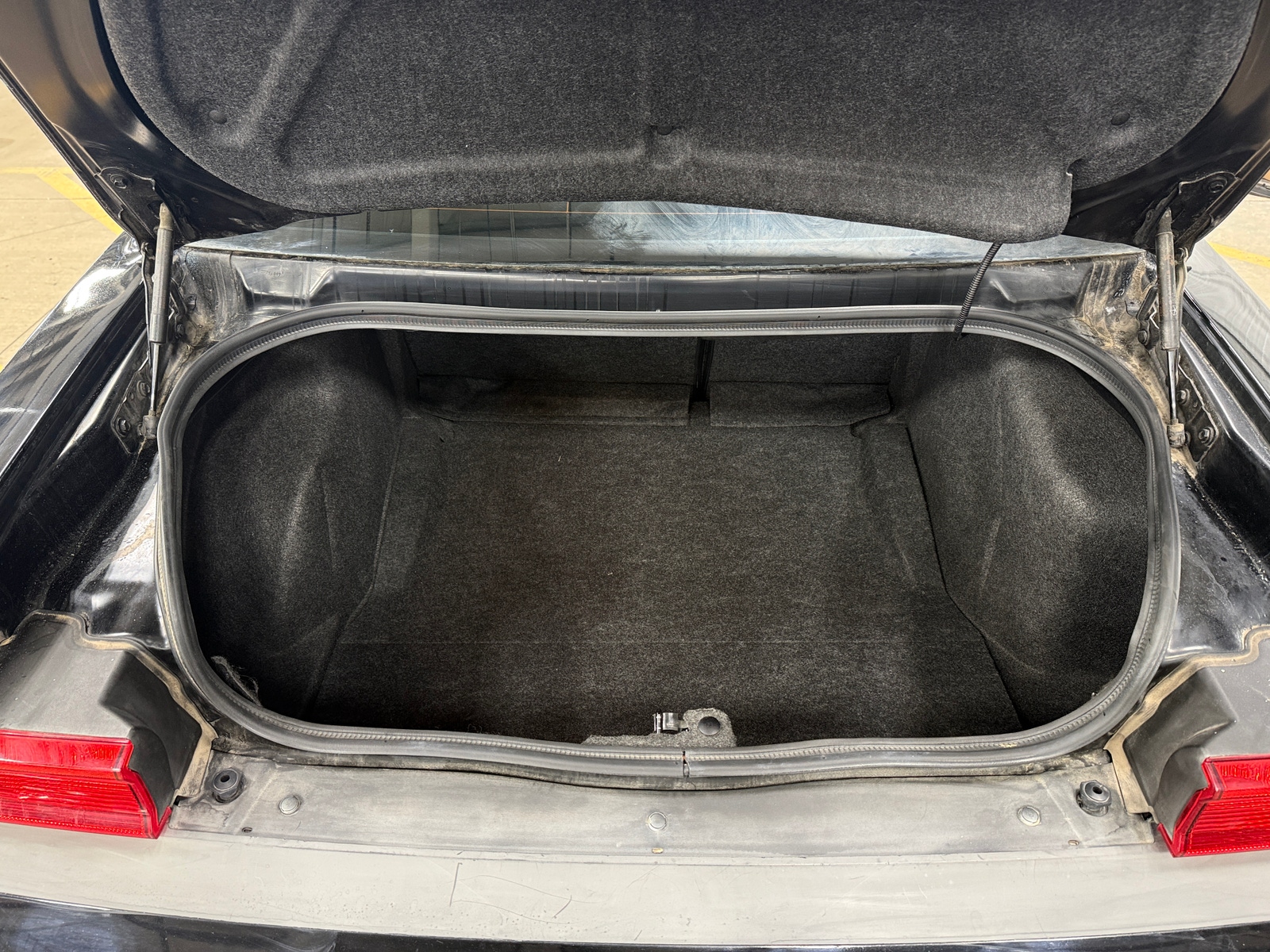 Thumbnail: 2012 Dodge Challenger - 5