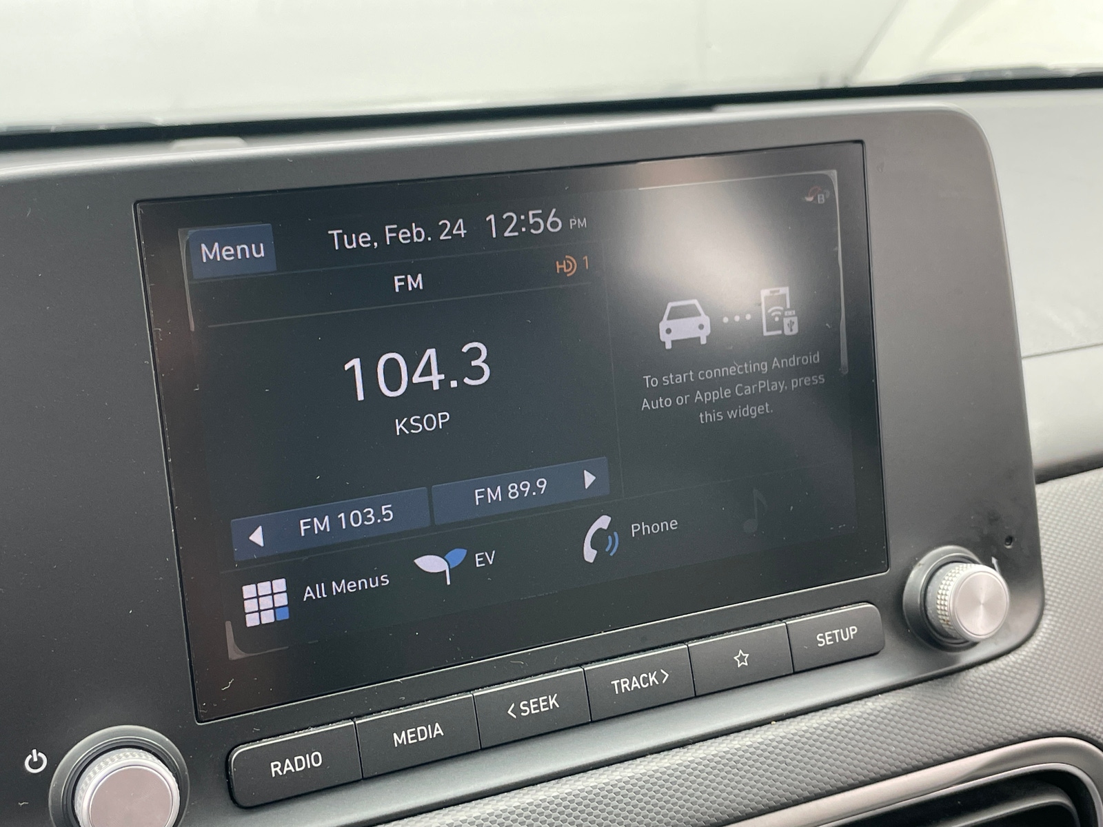 Thumbnail: 2022 Hyundai Kona - 4