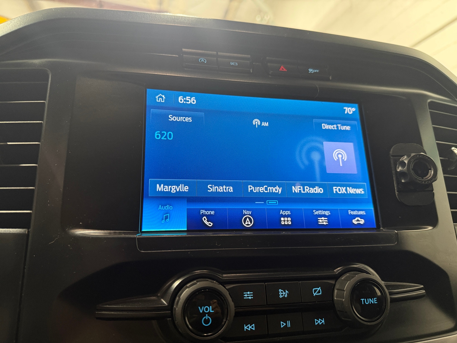 Thumbnail: 2021 Ford Econoline - 3