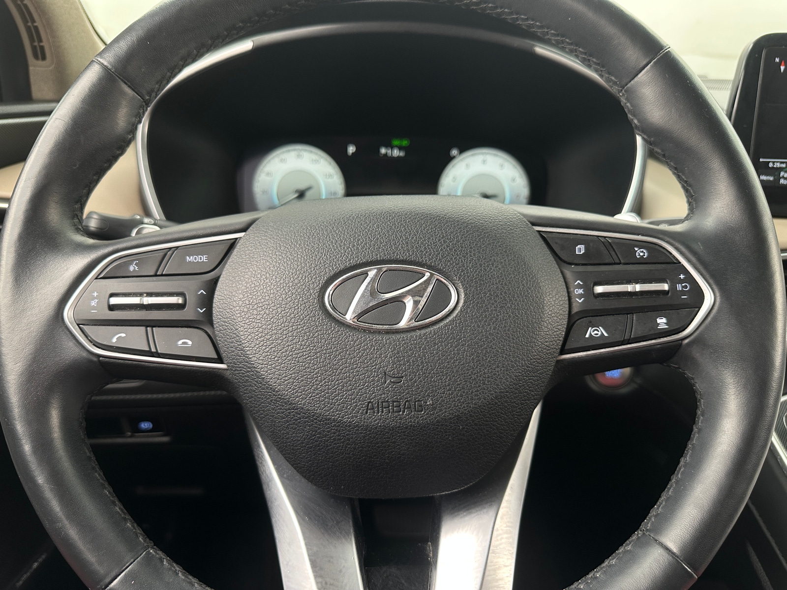 Thumbnail: 2021 Hyundai Santa Fe - 4