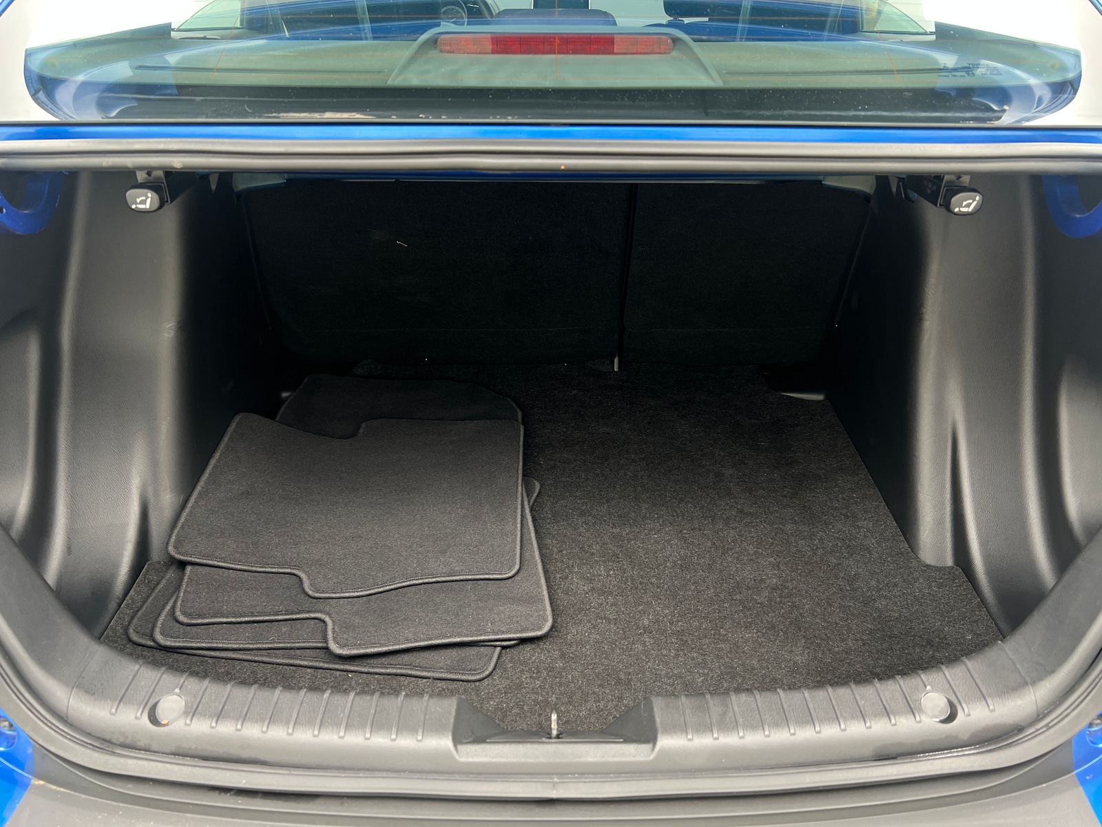 Thumbnail: 2016 Scion iA - 7