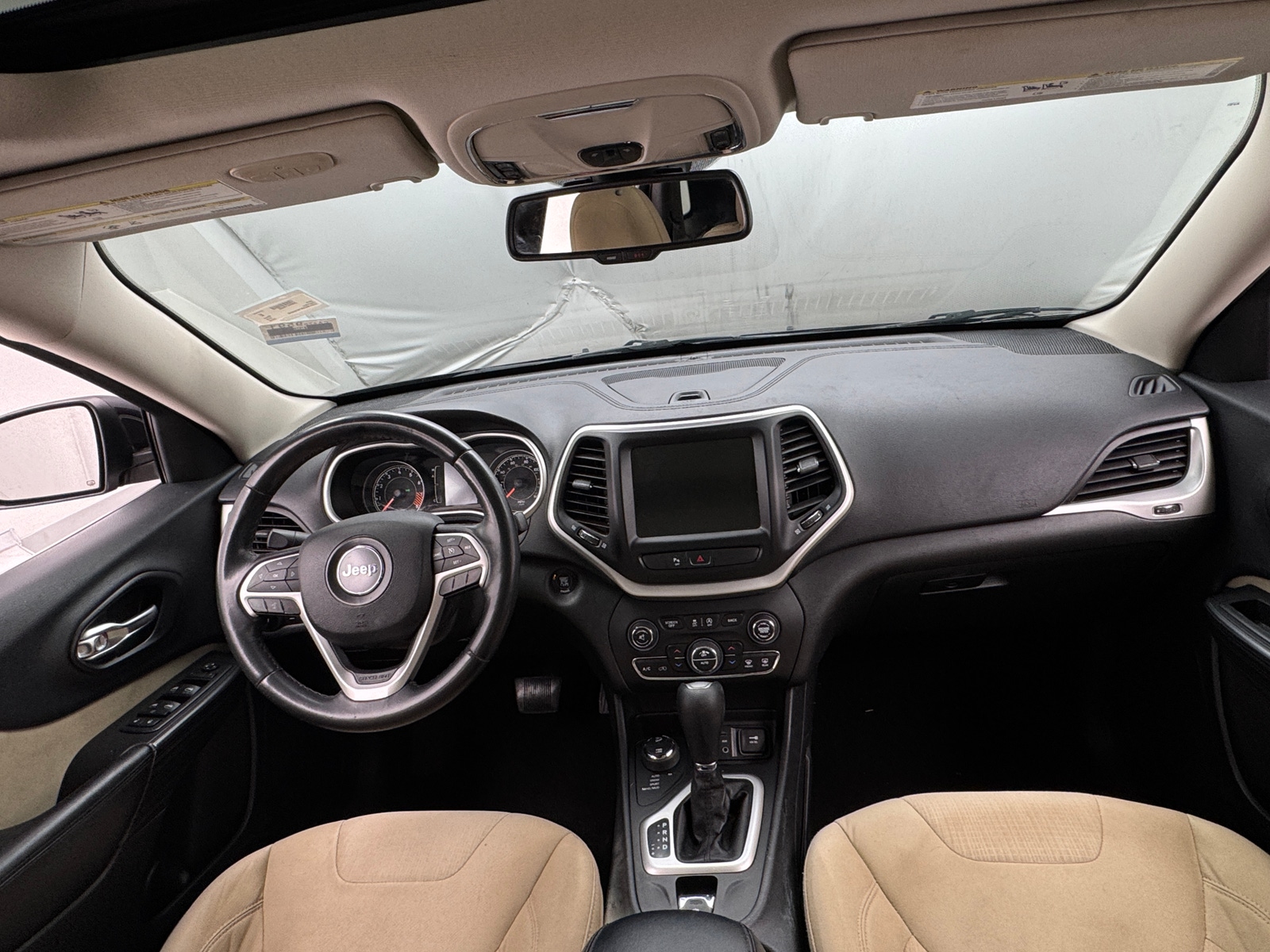 Thumbnail: 2015 Jeep Cherokee - 3