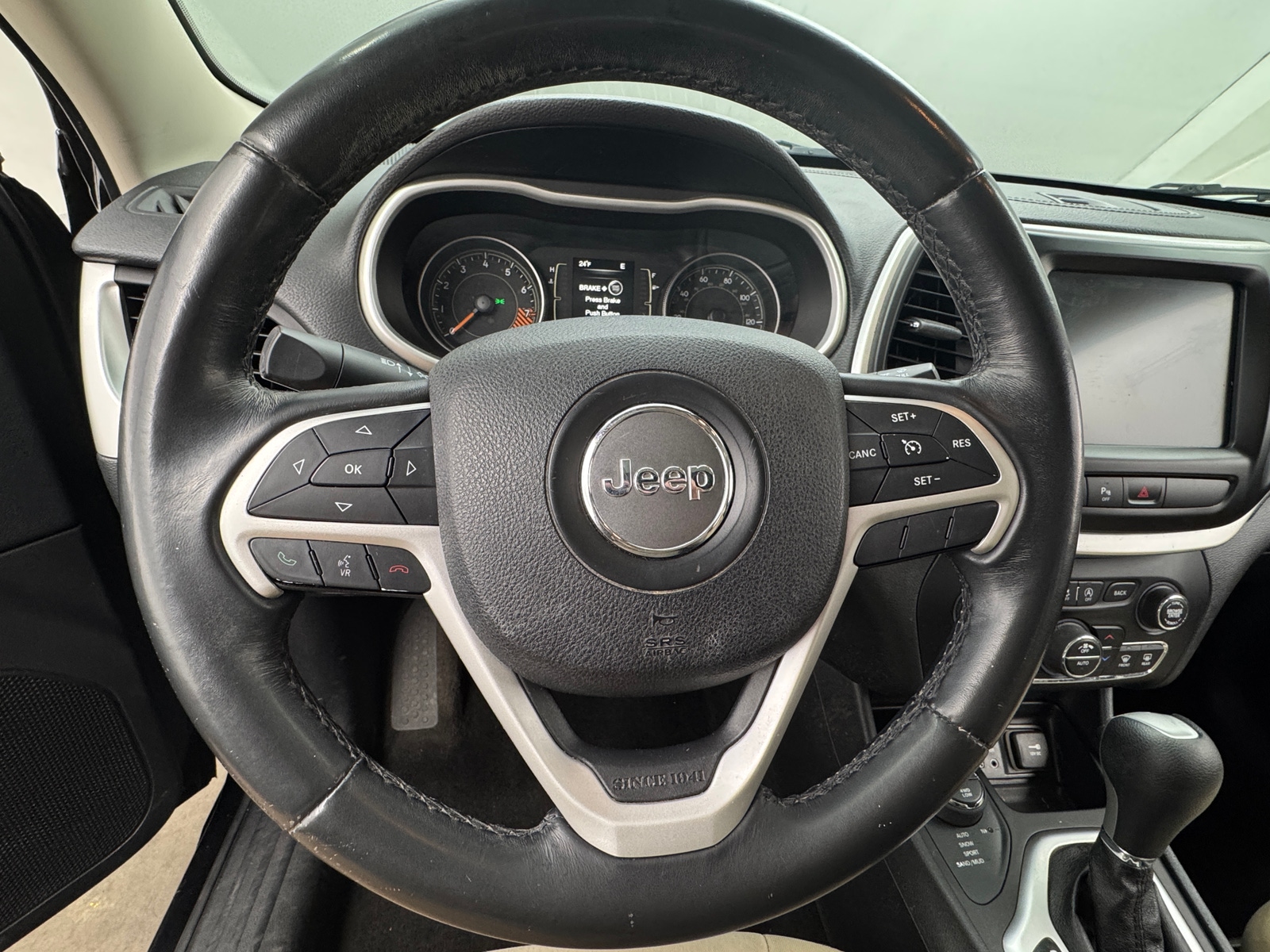 Thumbnail: 2015 Jeep Cherokee - 5