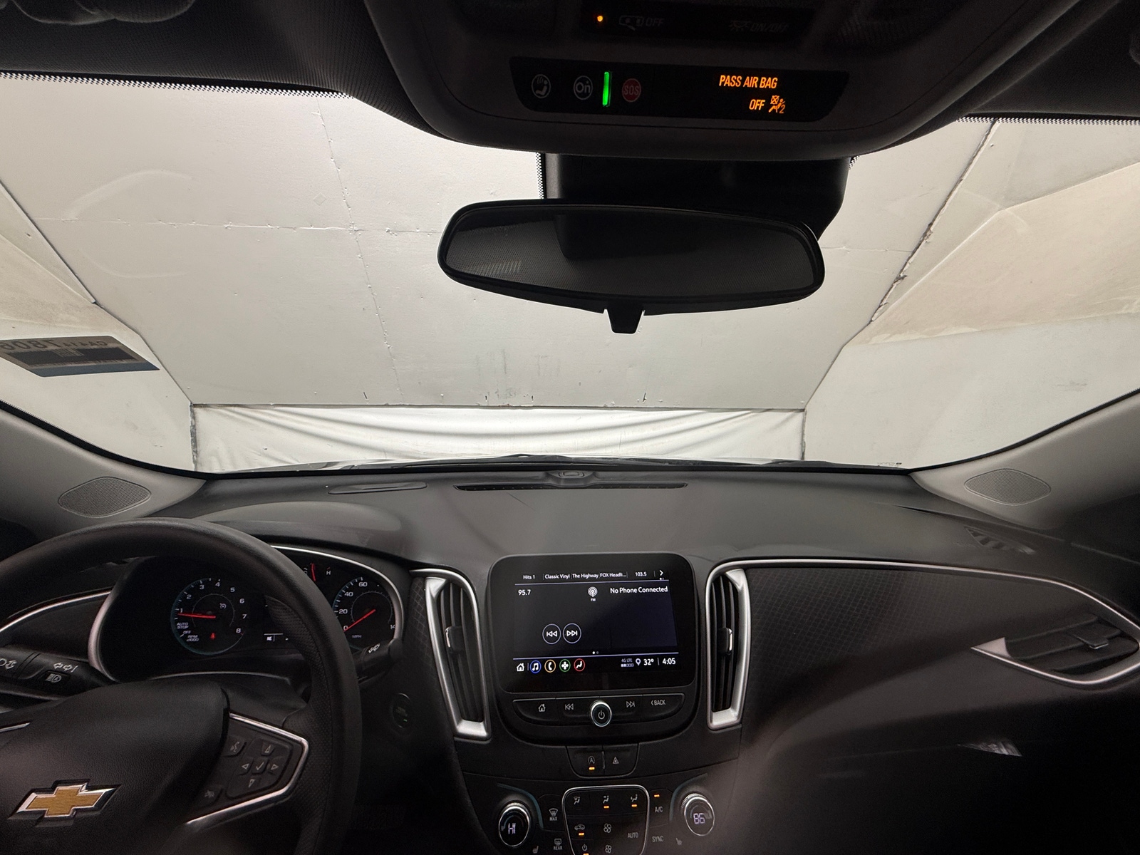 Thumbnail: 2024 Chevrolet Malibu - 3