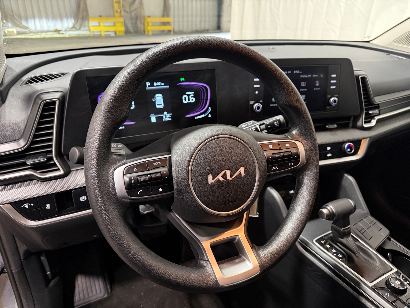 Thumbnail: 2025 Kia Sportage - 5