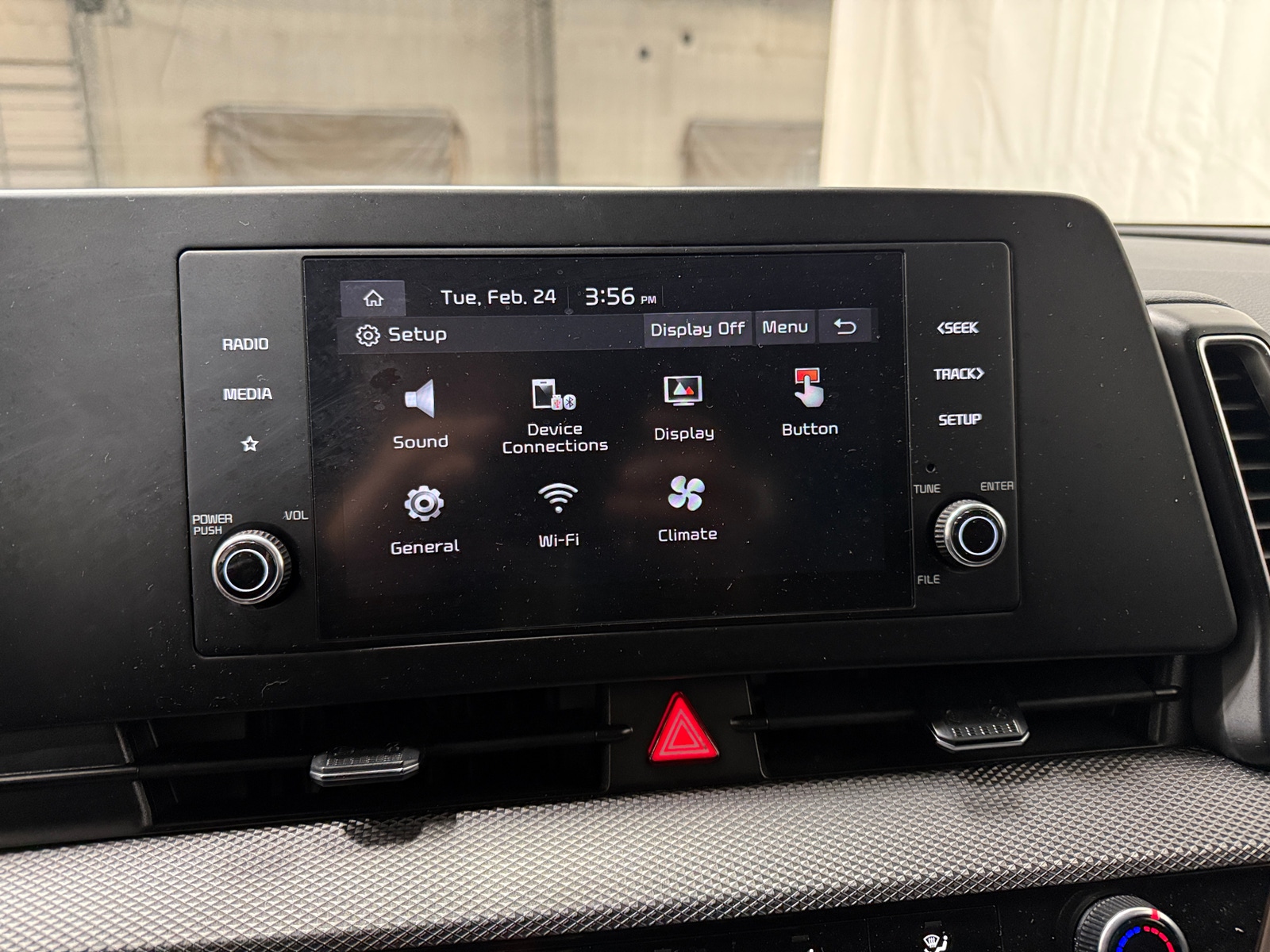 Thumbnail: 2025 Kia Sportage - 4